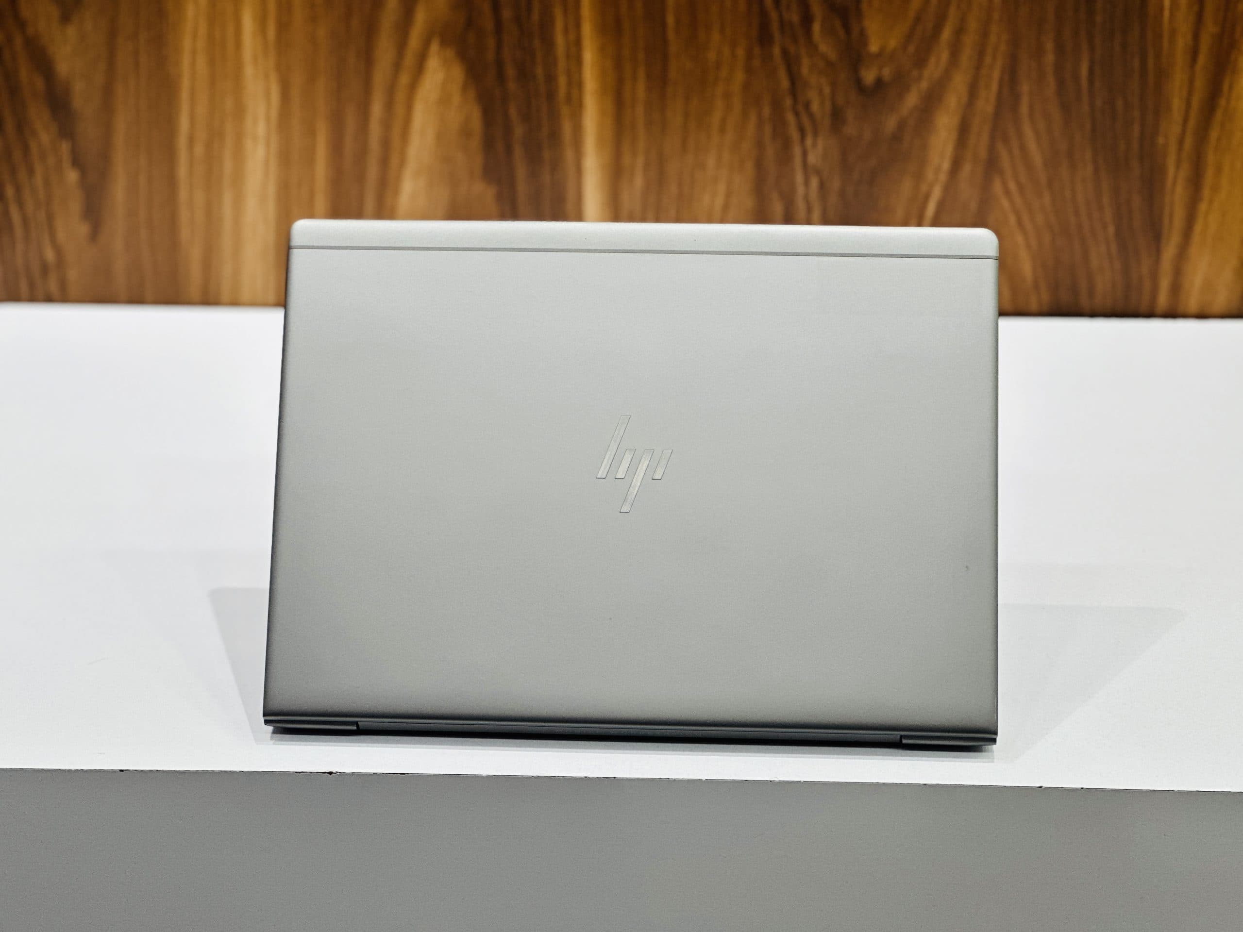 لپ تاپ استوک Hp ZBOOK 14U G6 | i7.8650U | 16GB RAM | 512SSD | 4GB AMD — تصویر ۸