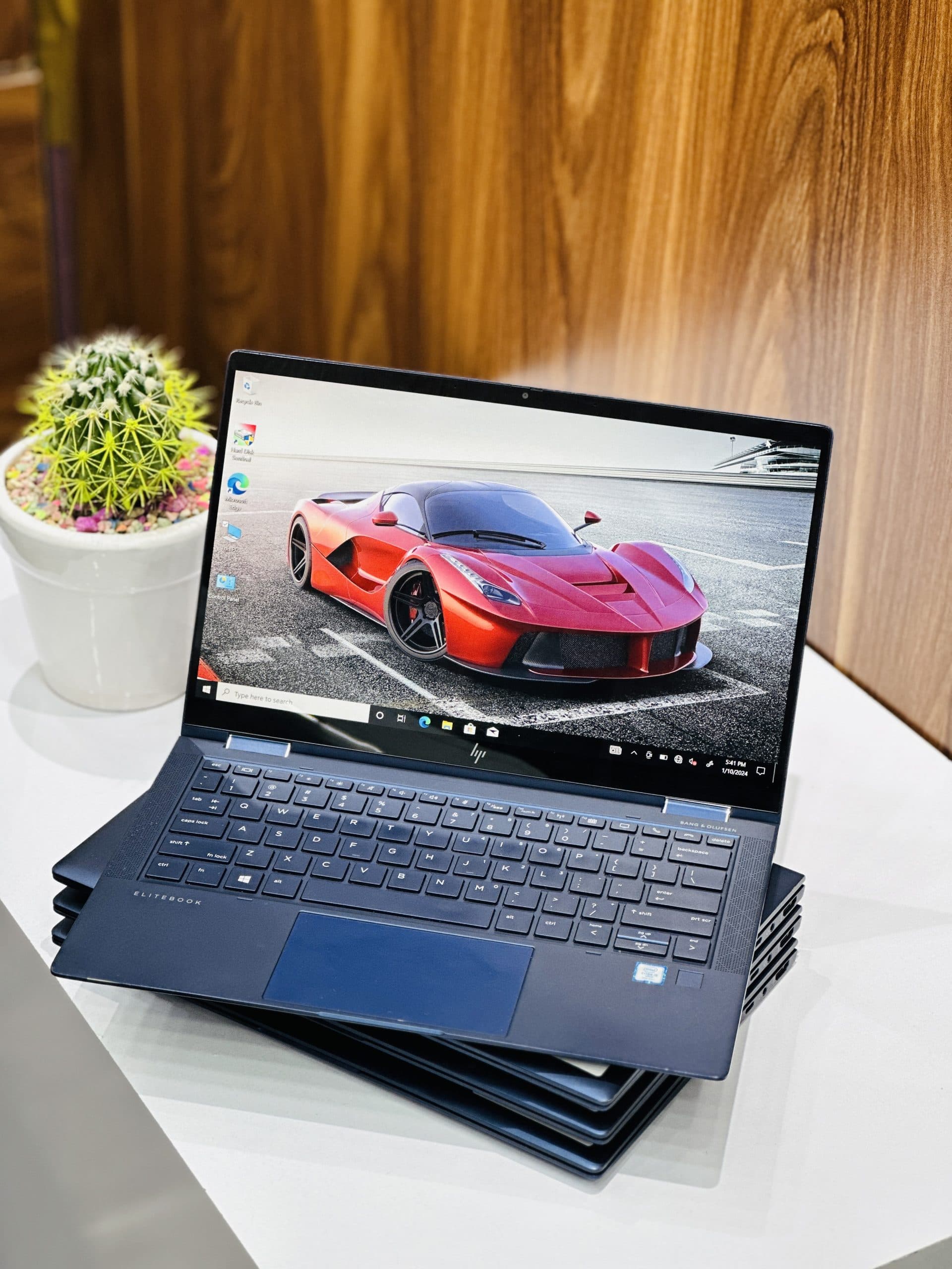 لپ تاپ استوک Hp Elite Dragonfly | i5.8350U | 16GBRAM | 512SSD | intel UHD — تصویر ۴