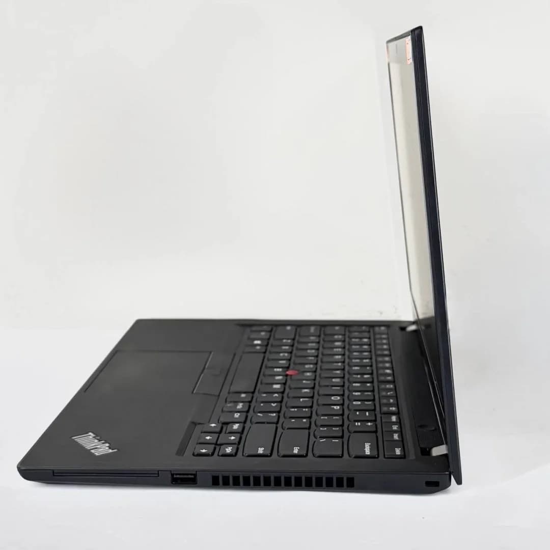 لپ تاپ استوک lenovo thinkpad T14 Core i5-1135G 8G SSD 256G 14 FHD — تصویر ۴