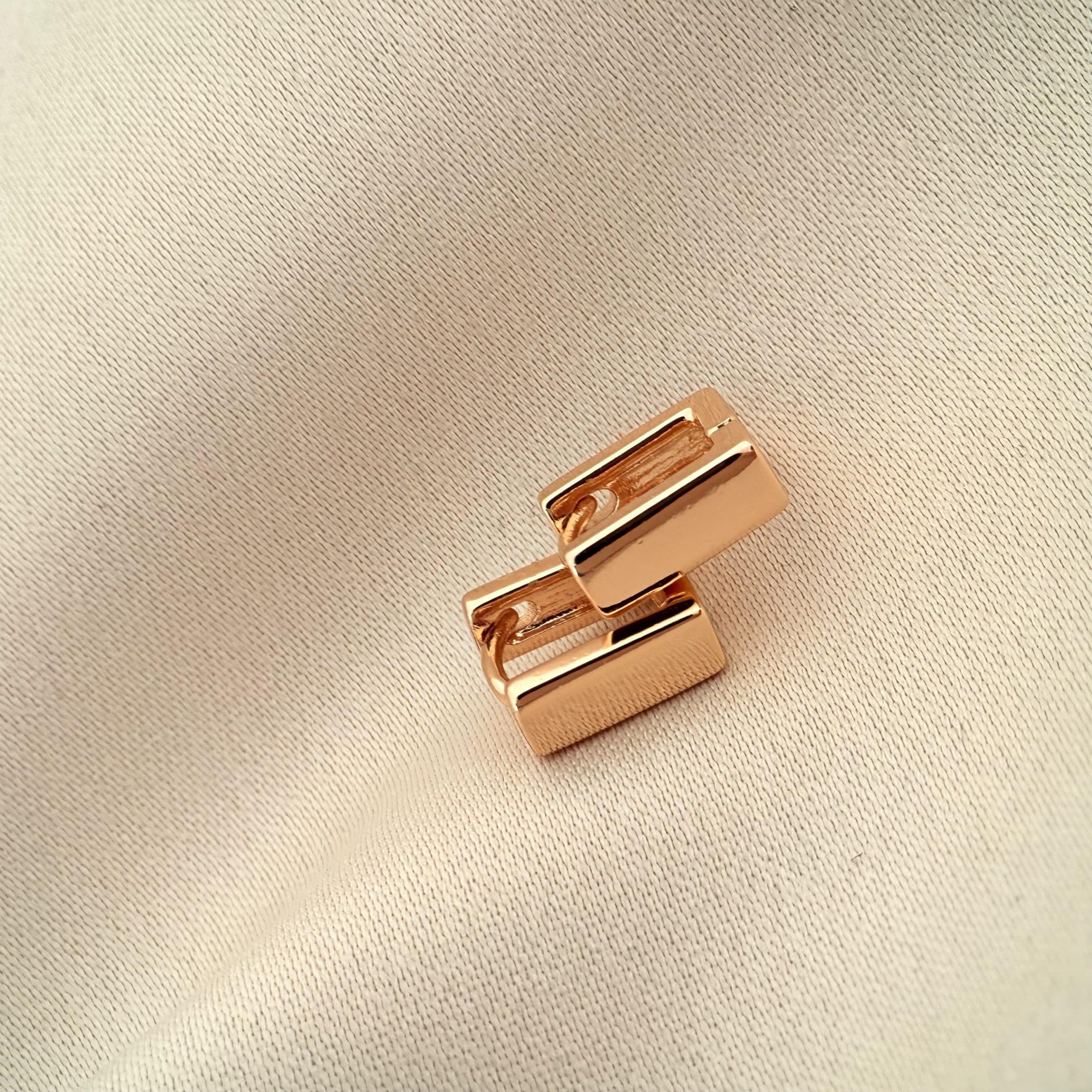 گوشواره مربع آیینه‌ای ژوپینگ مدل X000660581 — تصویر ۴