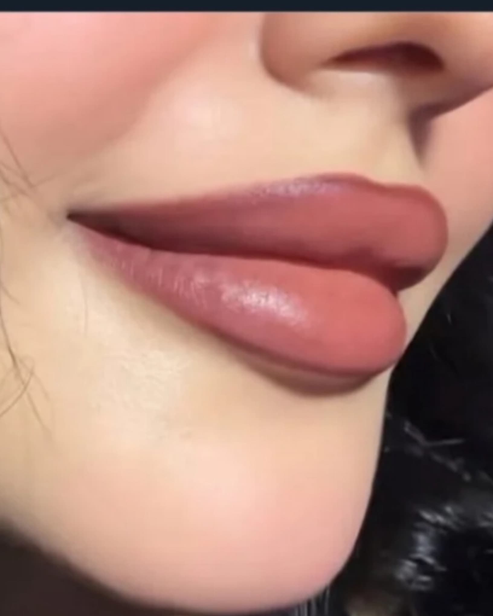 رژلب جامد گلدن رز