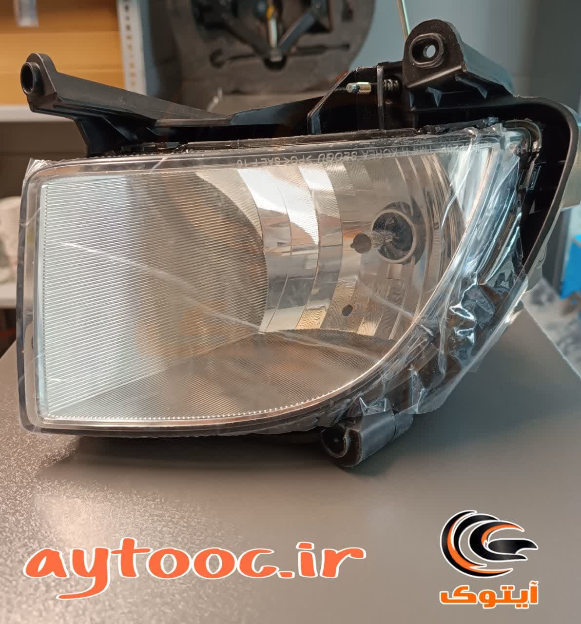 چراغ مه شکن پرژکتور سراتو جلو راست 922021M400