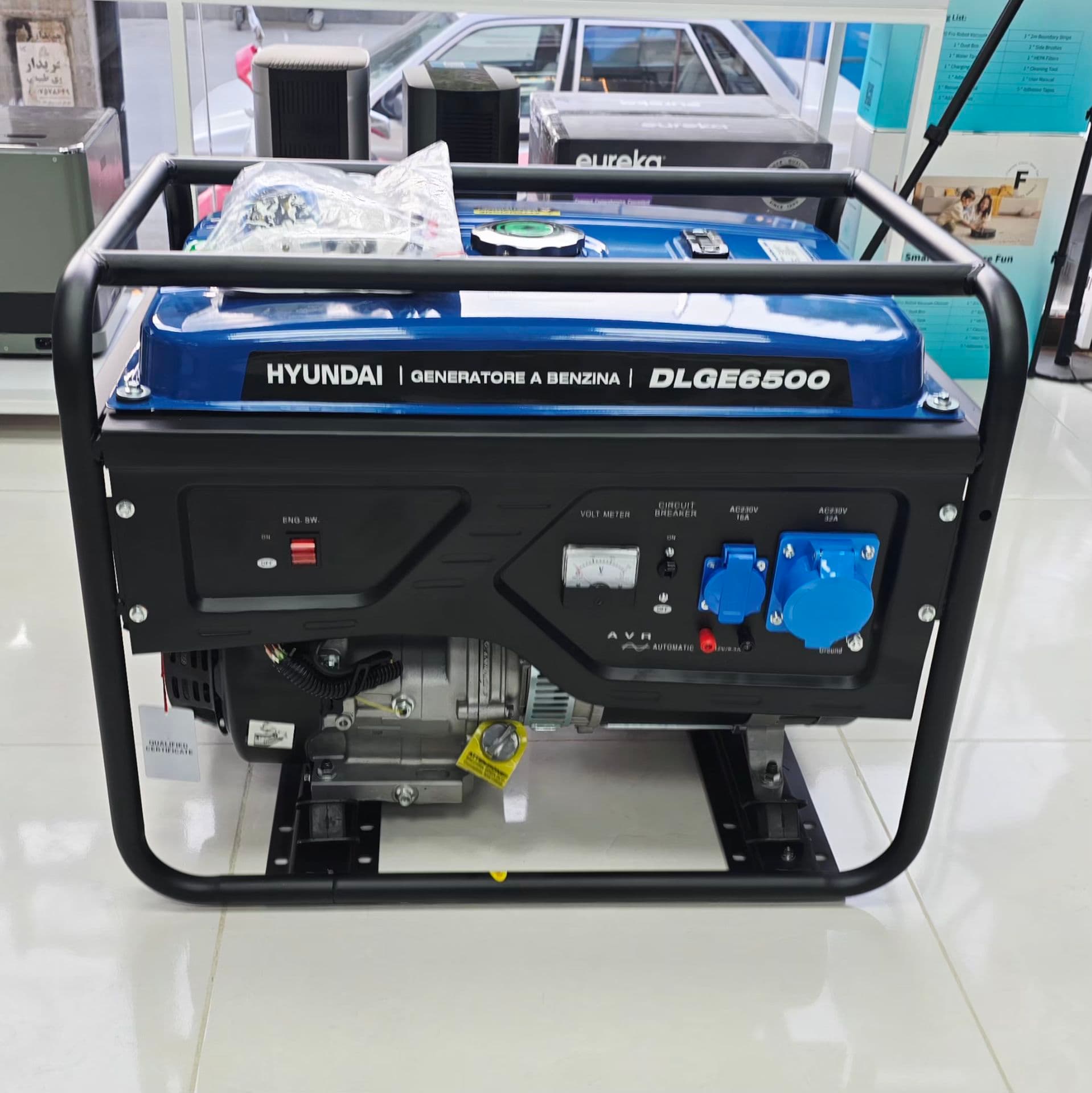 ژنراتور برق بنزینی ۵ کیلووات هیوندا مدل DLGE6500 چهار زمانه تک فاز (Stage V) با AVR و موتور قدرتمند ۱۴ اسب بخار — تصویر ۷