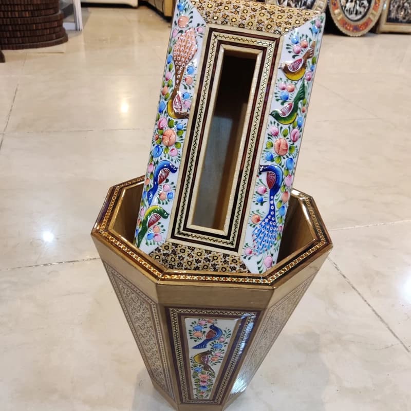 سطل خاتم و مینیاتور گل و مرغ برجسته — تصویر ۲