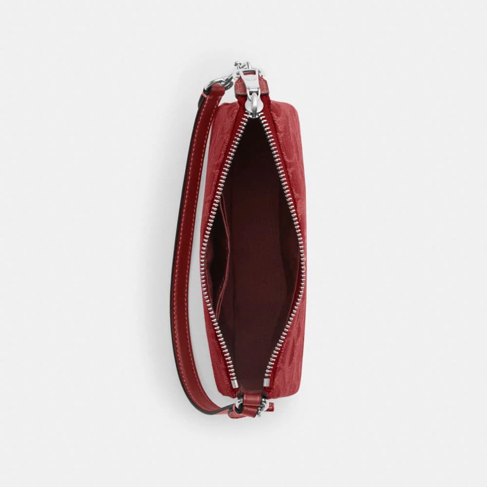 کیف کوچ Nolita 19 Signature Denim — تصویر ۸