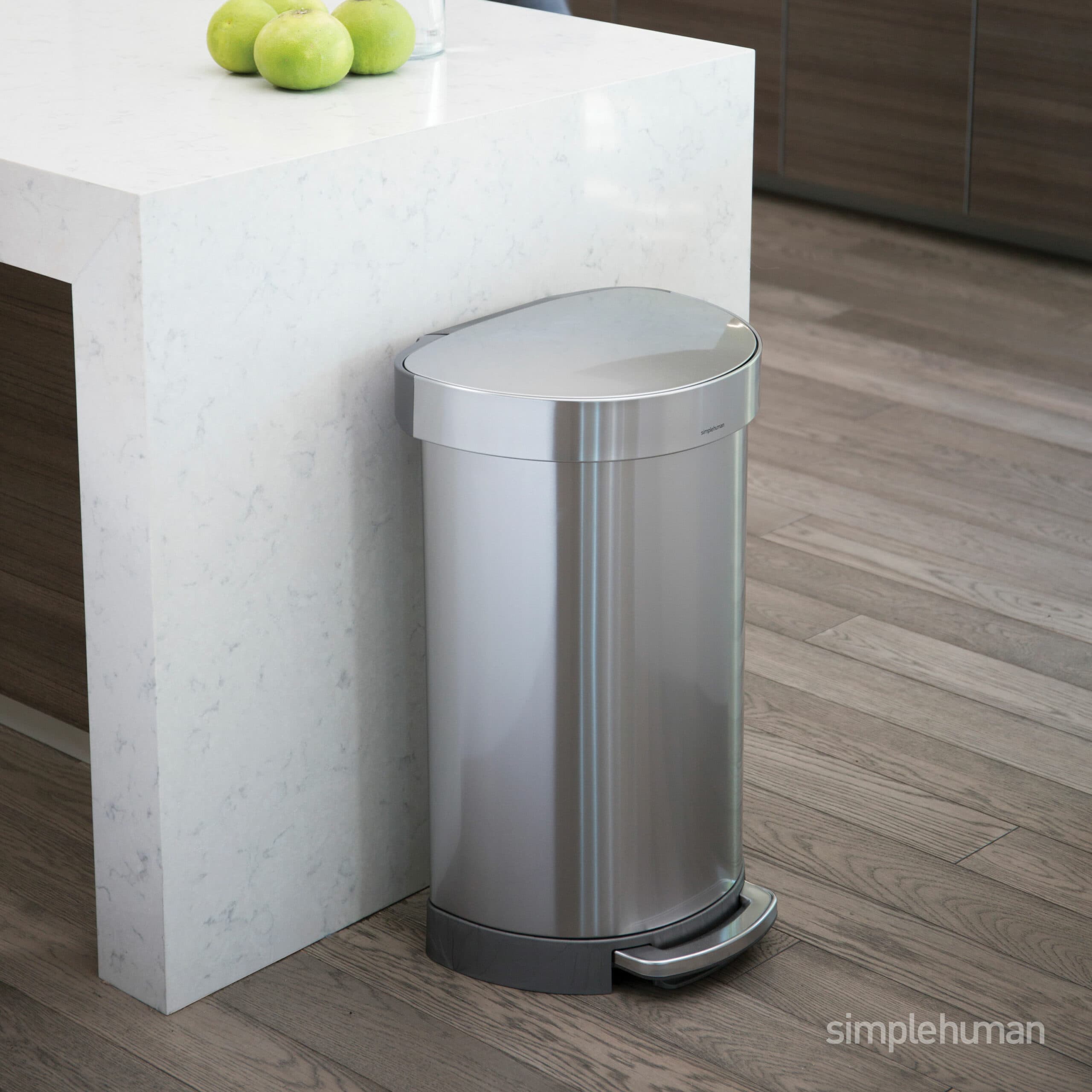 سطل زباله پدالی نیم دایره استیل 45 لیتر سیمپل هیومن simplehuman Semi Round Step Bin, 45L