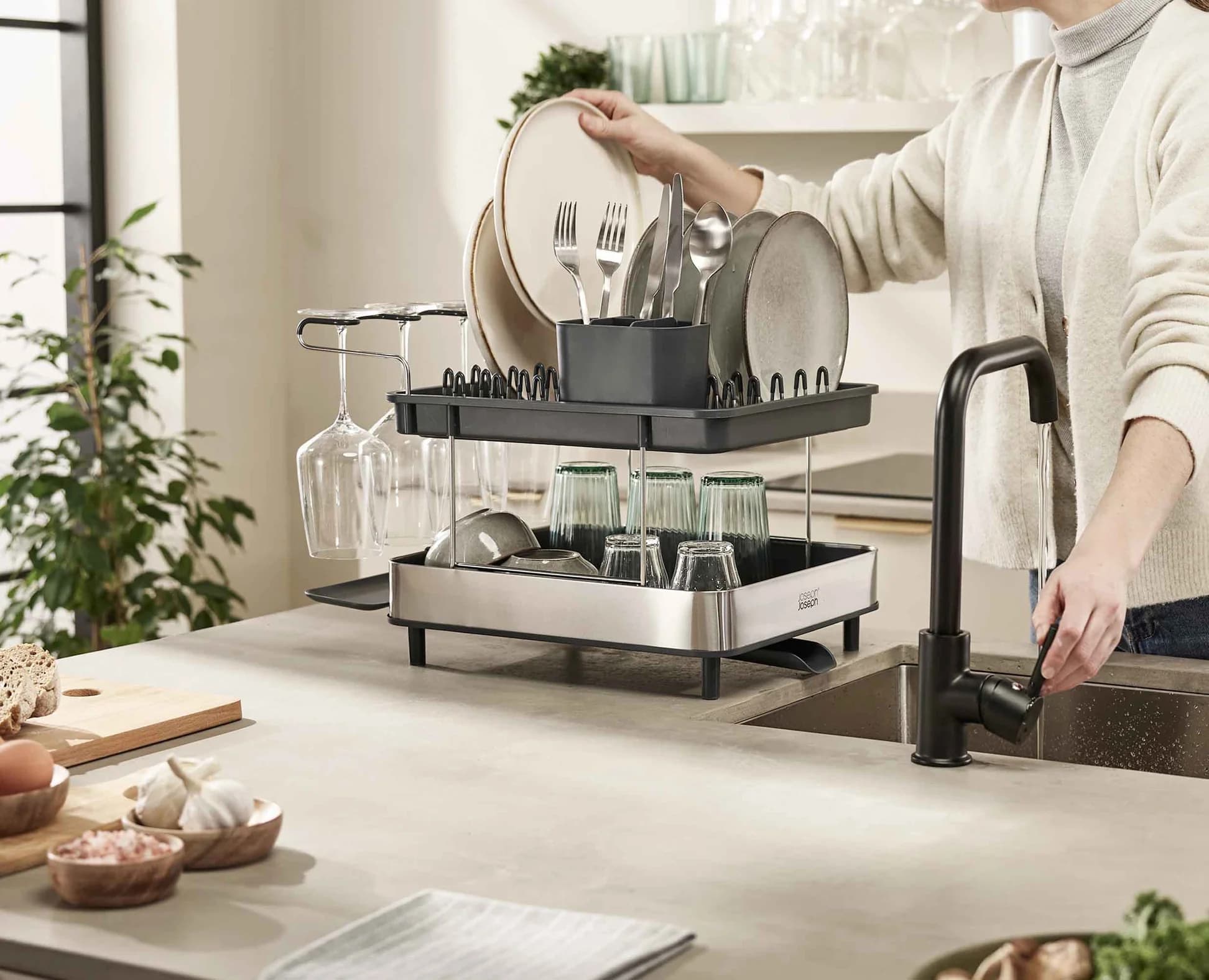 آبچکان دو طبقه جوزف جوزف مدل اکسل Joseph Joseph Excel Steel 2-Tier Dish Rack