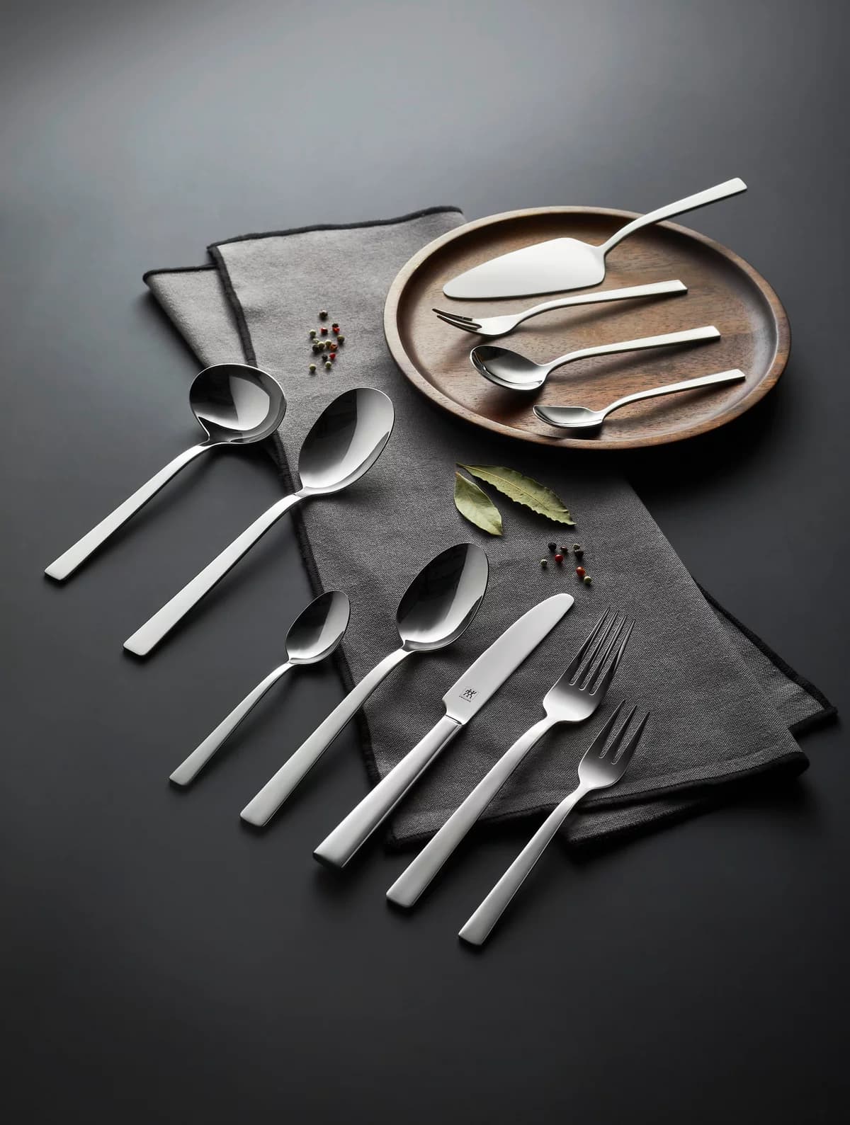 سرویس قاشق و چنگال ۶۸ پارچه مدل کینگ مات ZWILLING King Matte Cutlery, Set of 68 — تصویر ۲