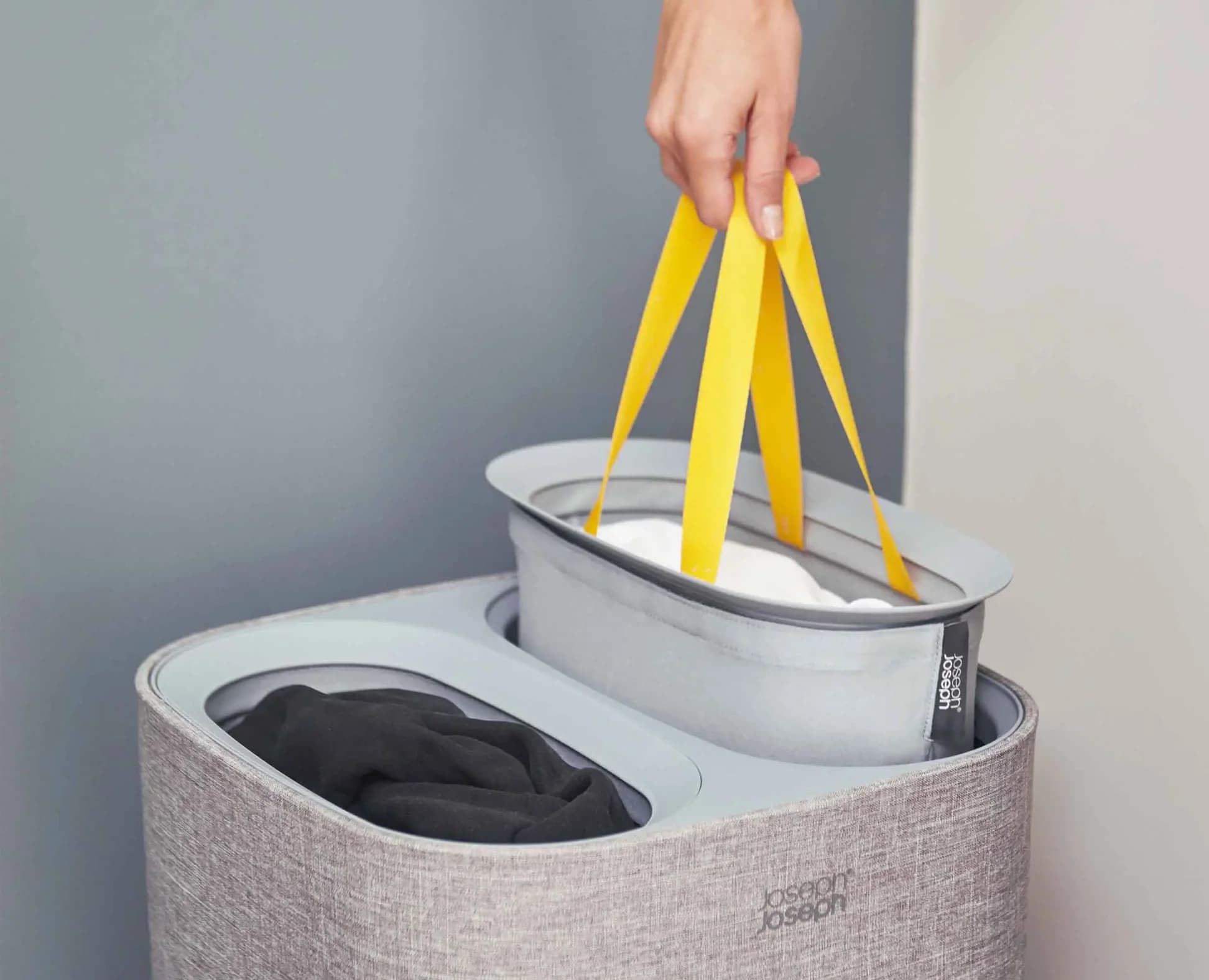 سبد لباس رختکن جوزف جوزف 60 لیتری مدل توتا خاکستریJoseph Joseph Tota Grey Laundry Separation Basket, 60 L — تصویر ۲