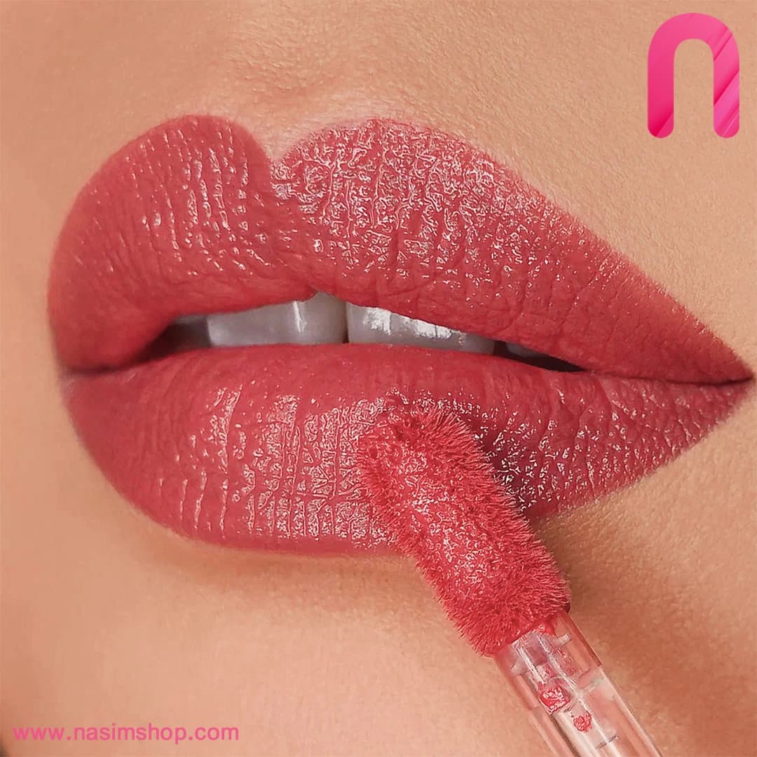 رژ لب کرمی Lip Plush مویرا — تصویر ۲