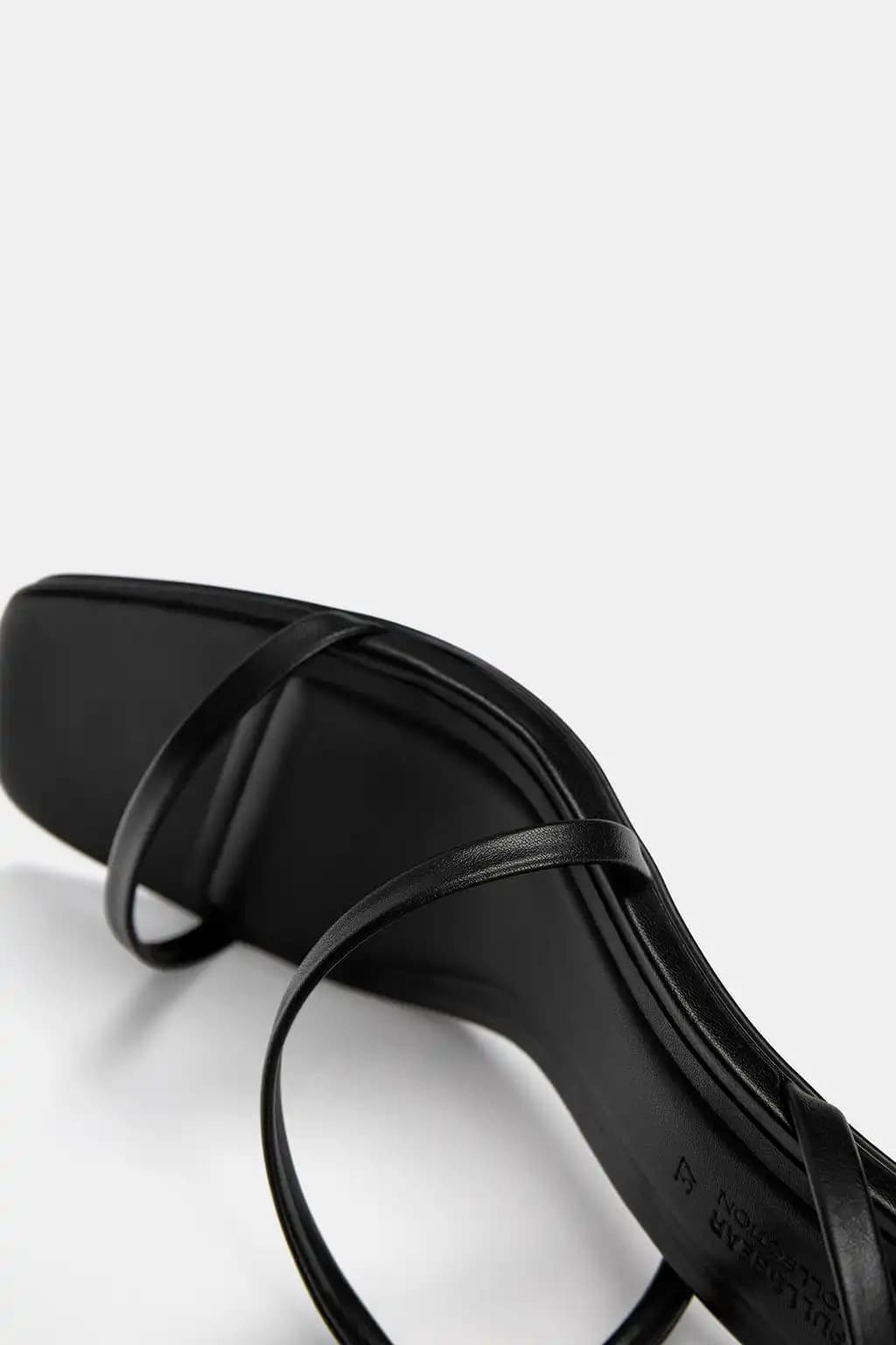 کفش پاشنه بلند Pull&Bear مدل Strappy Heeled Sandals — تصویر ۵