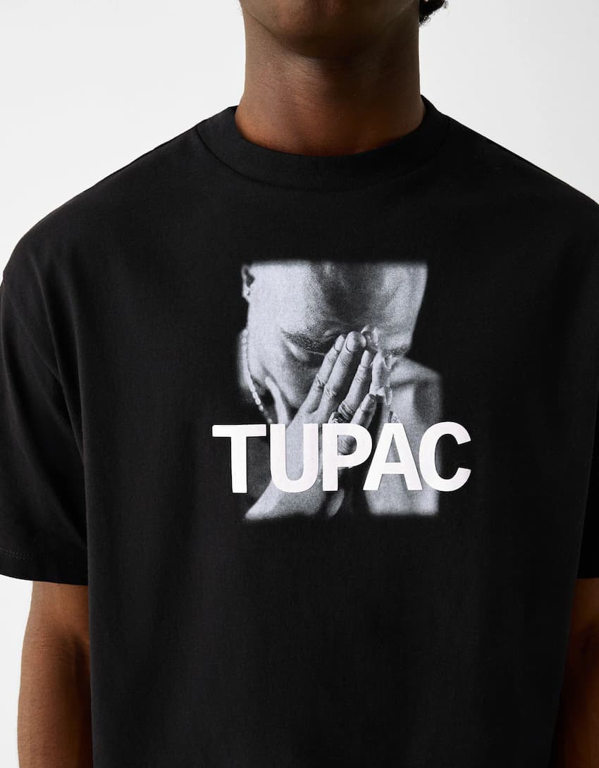 تی شرت برشکا مدل Tupac Boxy-Fit — تصویر ۷
