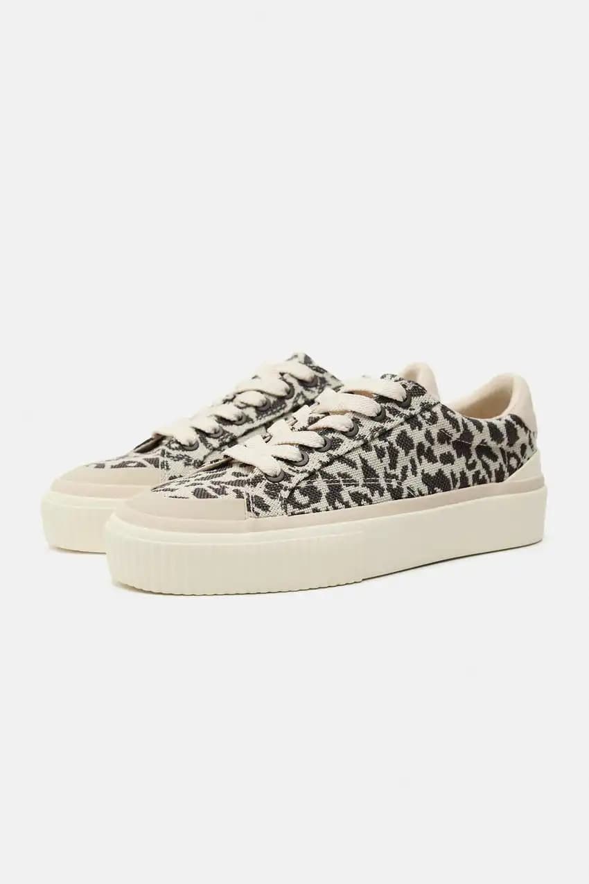 کفش اورجینال Zara مدل Animal Print Trainers — تصویر ۴