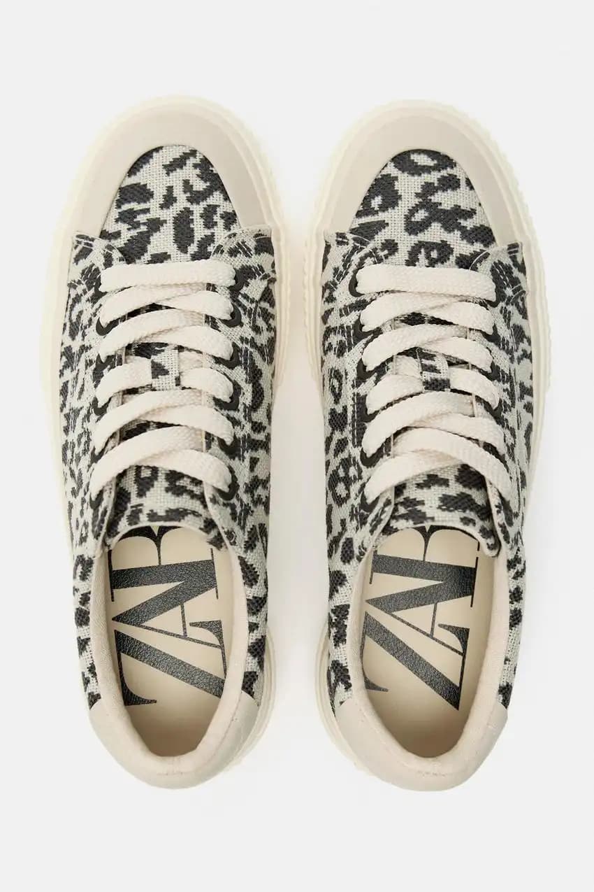 کفش اورجینال Zara مدل Animal Print Trainers — تصویر ۳
