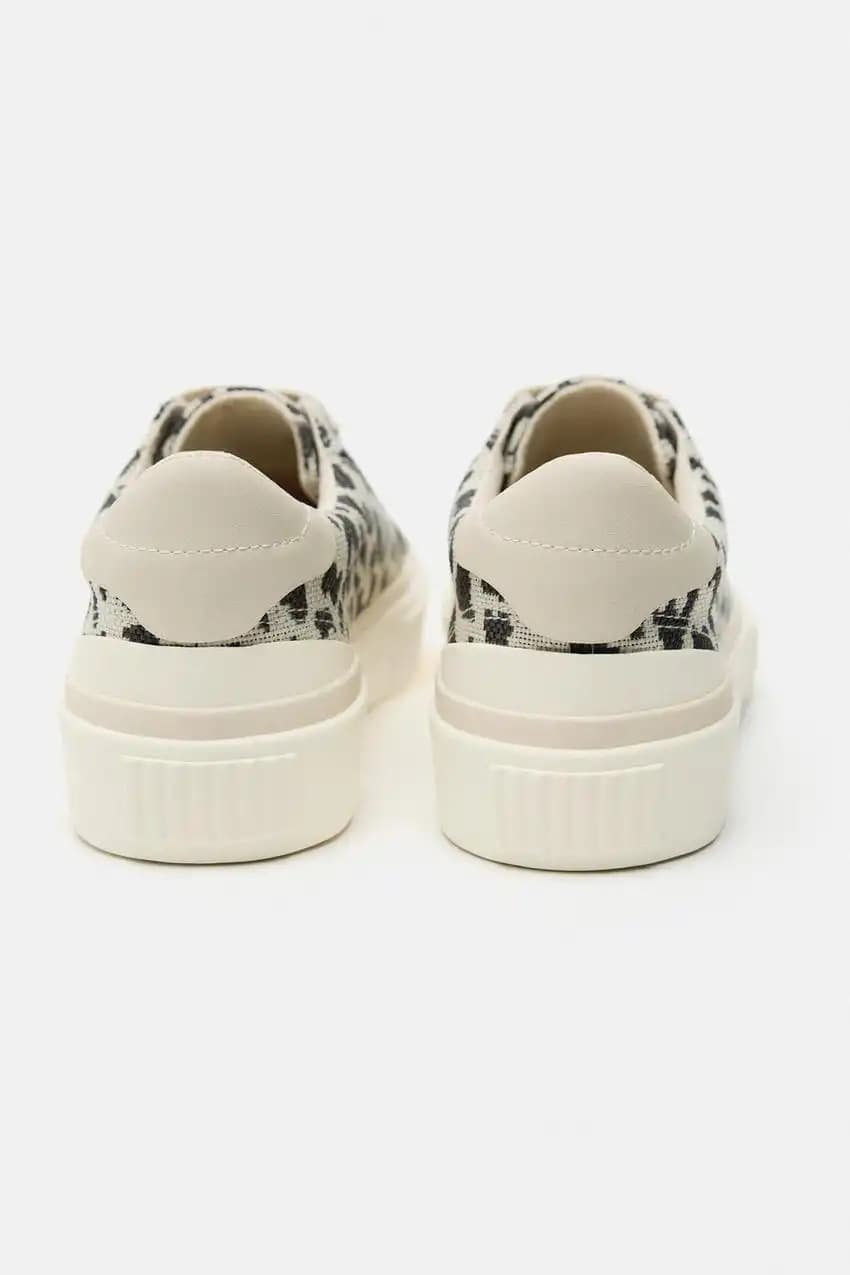 کفش اورجینال Zara مدل Animal Print Trainers — تصویر ۶