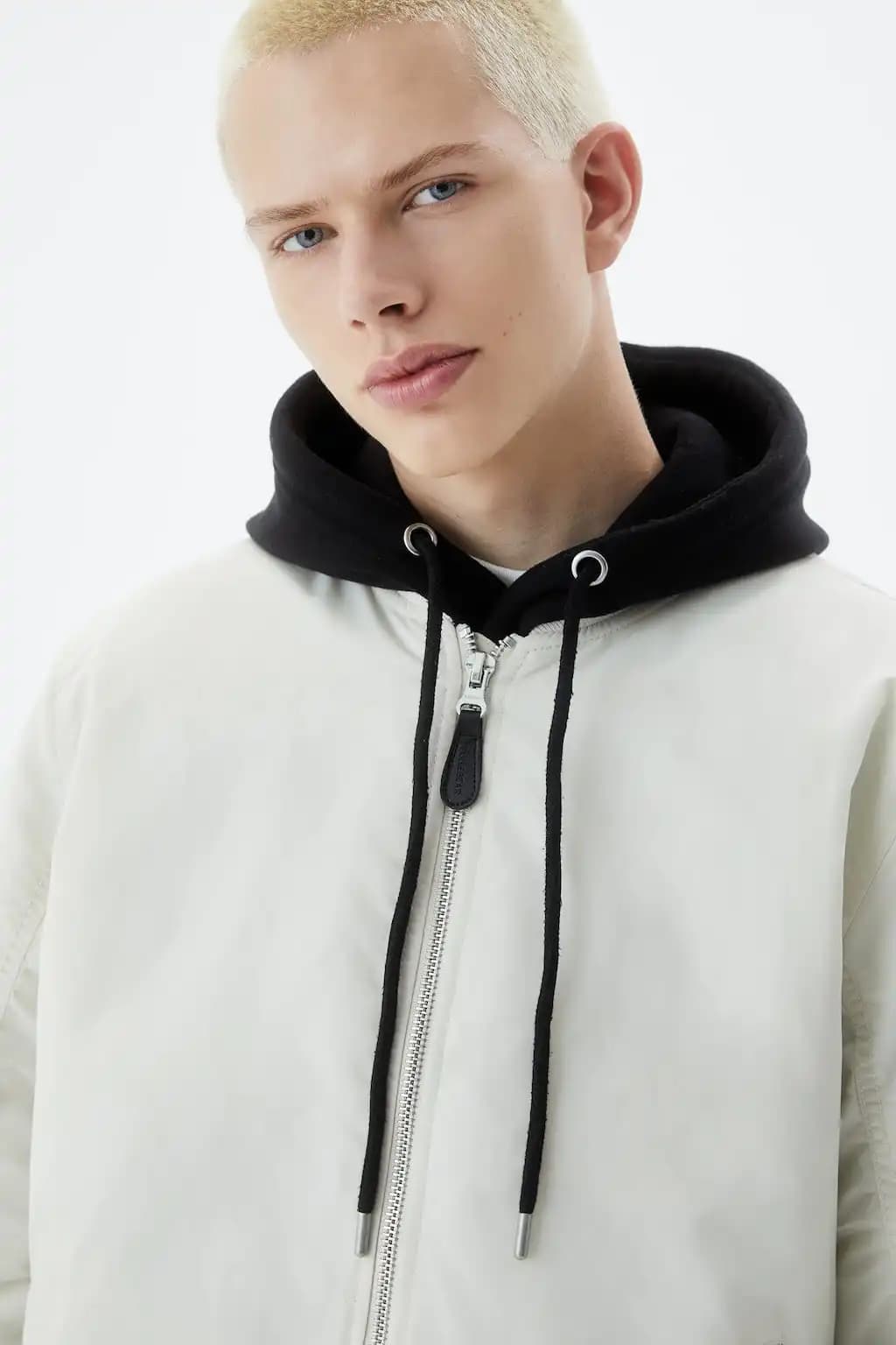 کاپشن Pull&Bear مدل Basic Padded Bomber — تصویر ۴