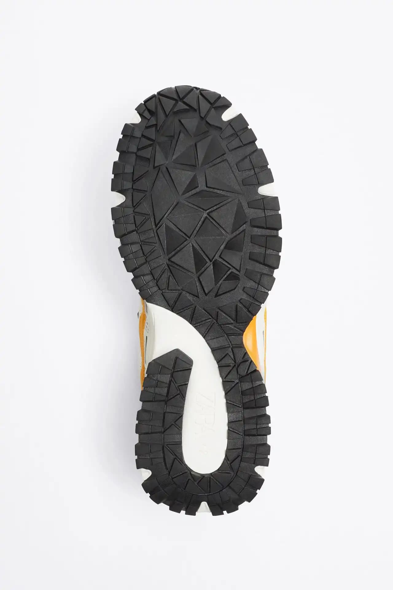 کفش اورجینال Zara مدل Multicoloured Running Trainers — تصویر ۲