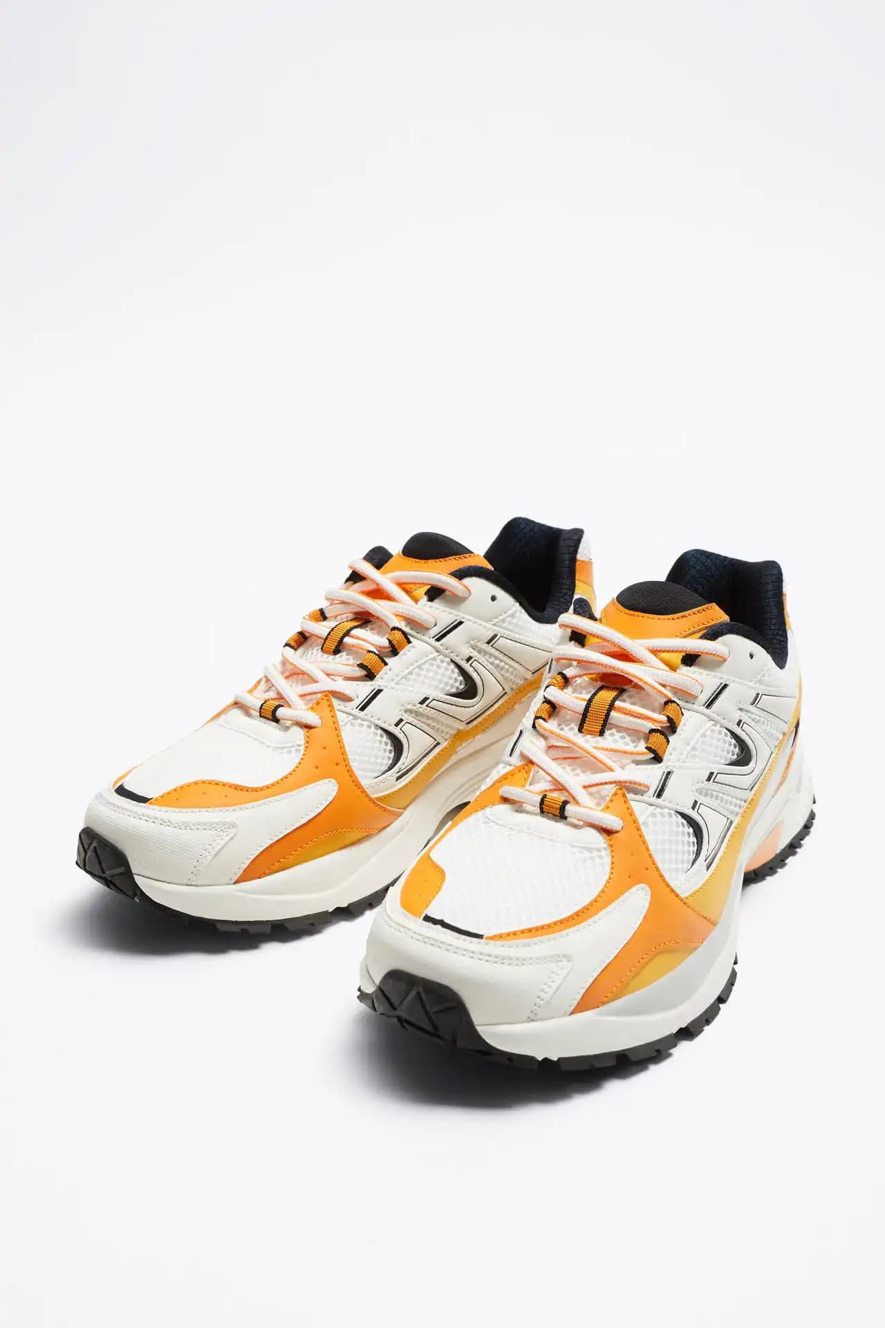 کفش اورجینال Zara مدل Multicoloured Running Trainers — تصویر ۴
