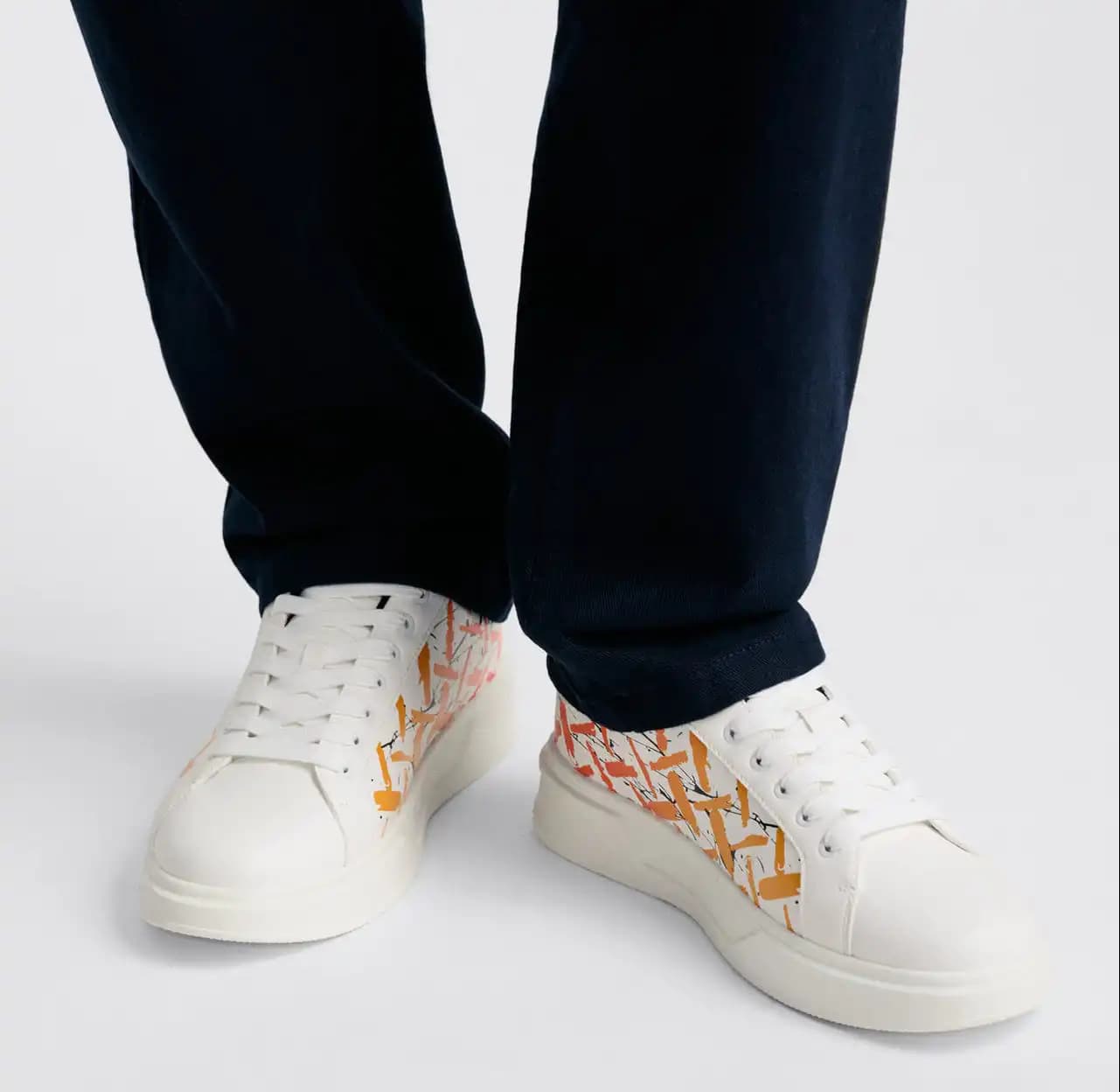 کفش اورجینال Zara مدل Chunky Printed Sports Trainers — تصویر ۶