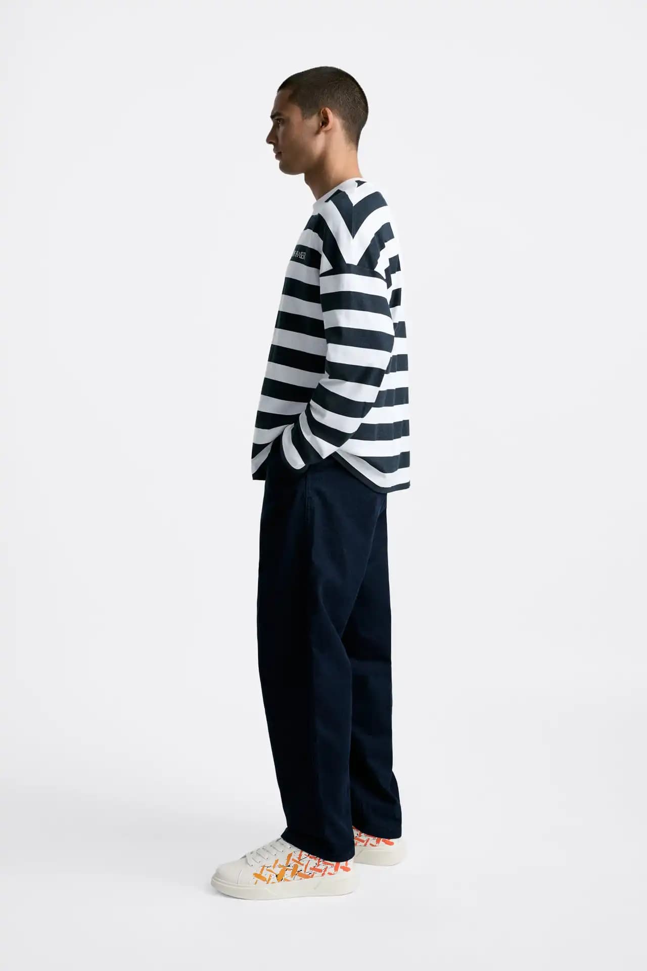 کفش اورجینال Zara مدل Chunky Printed Sports Trainers — تصویر ۵