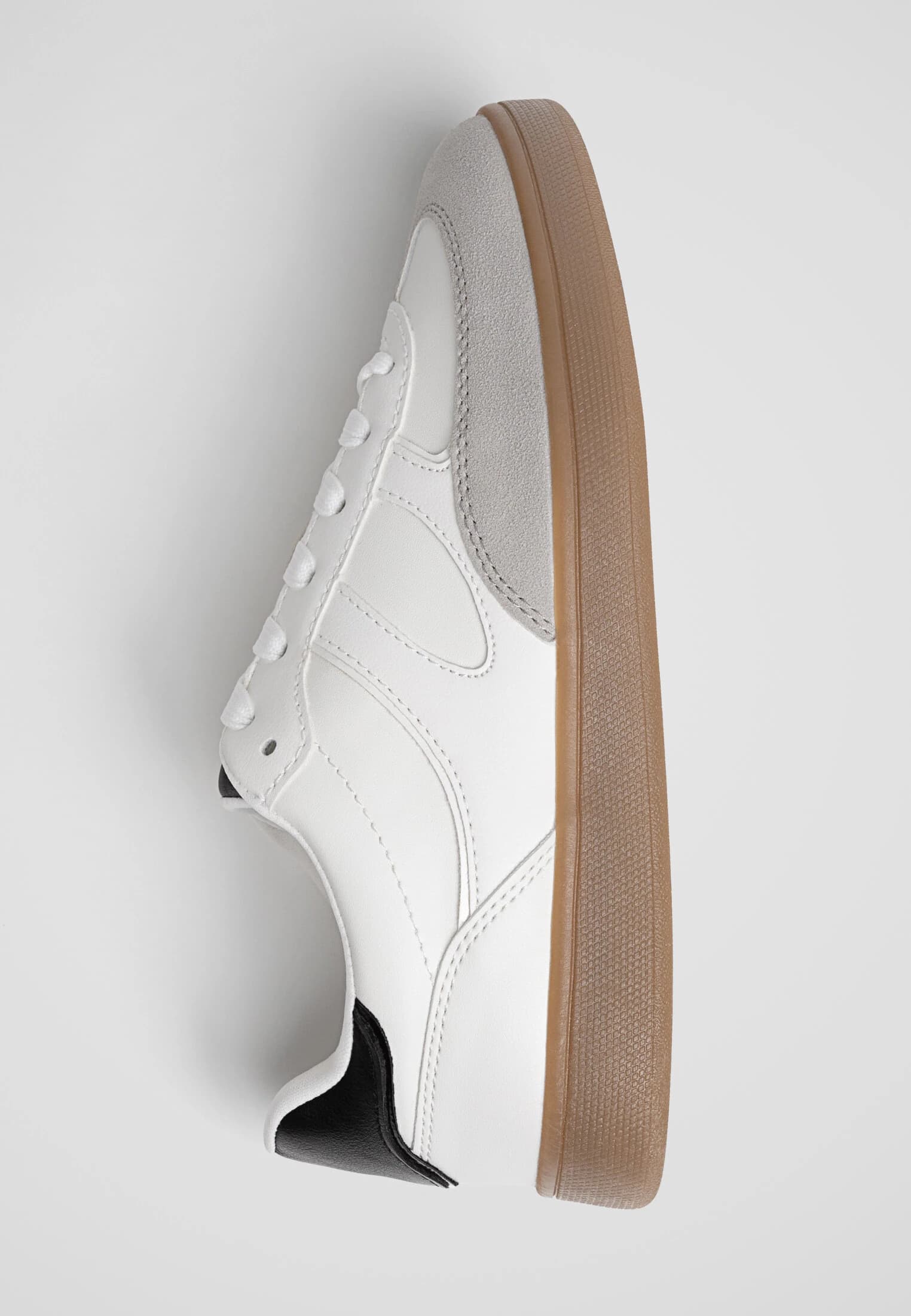 کفش اورجینال Stradivarius مدل Casual Retro Sneakers — تصویر ۴