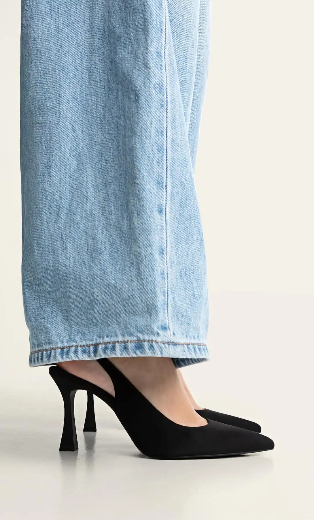 کفش اورجینال Stradivarius مدل Open Back Heels — تصویر ۳