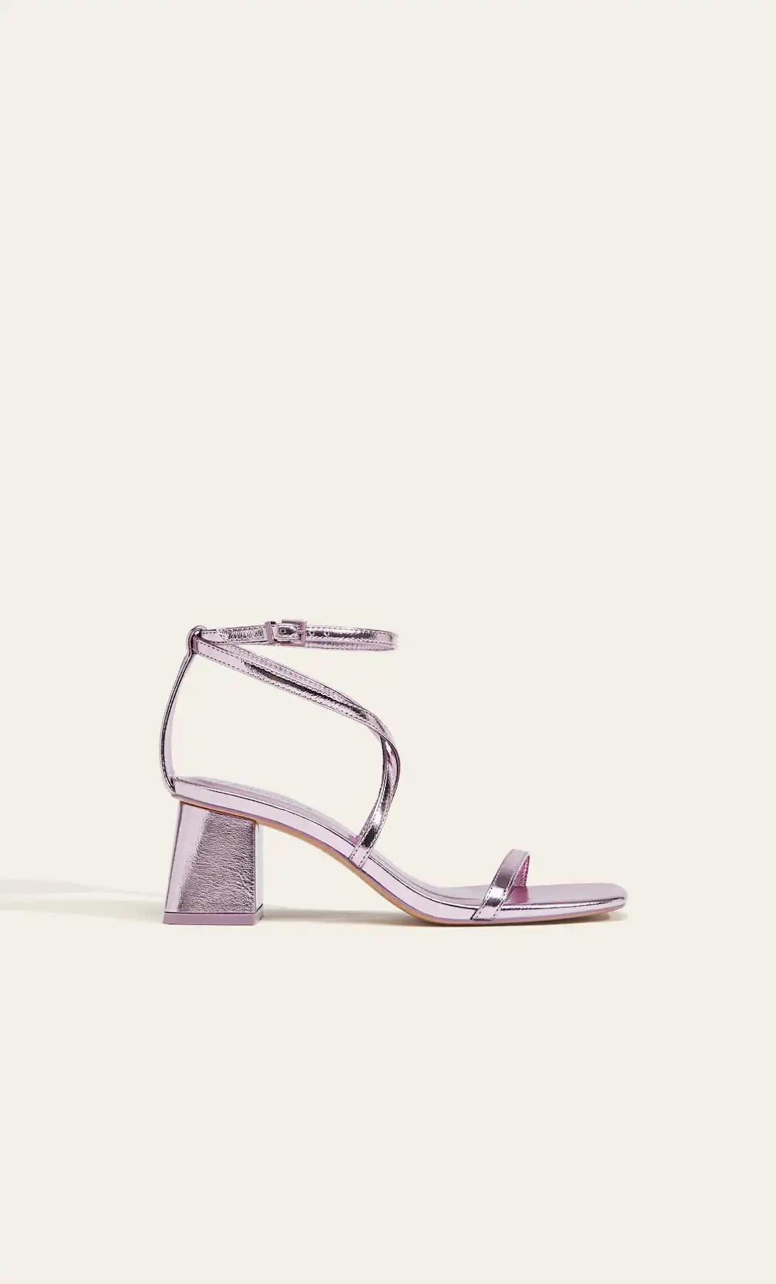 کفش اورجینال Stradivarius مدل Metallic Strap Heeled Sandals — تصویر ۷