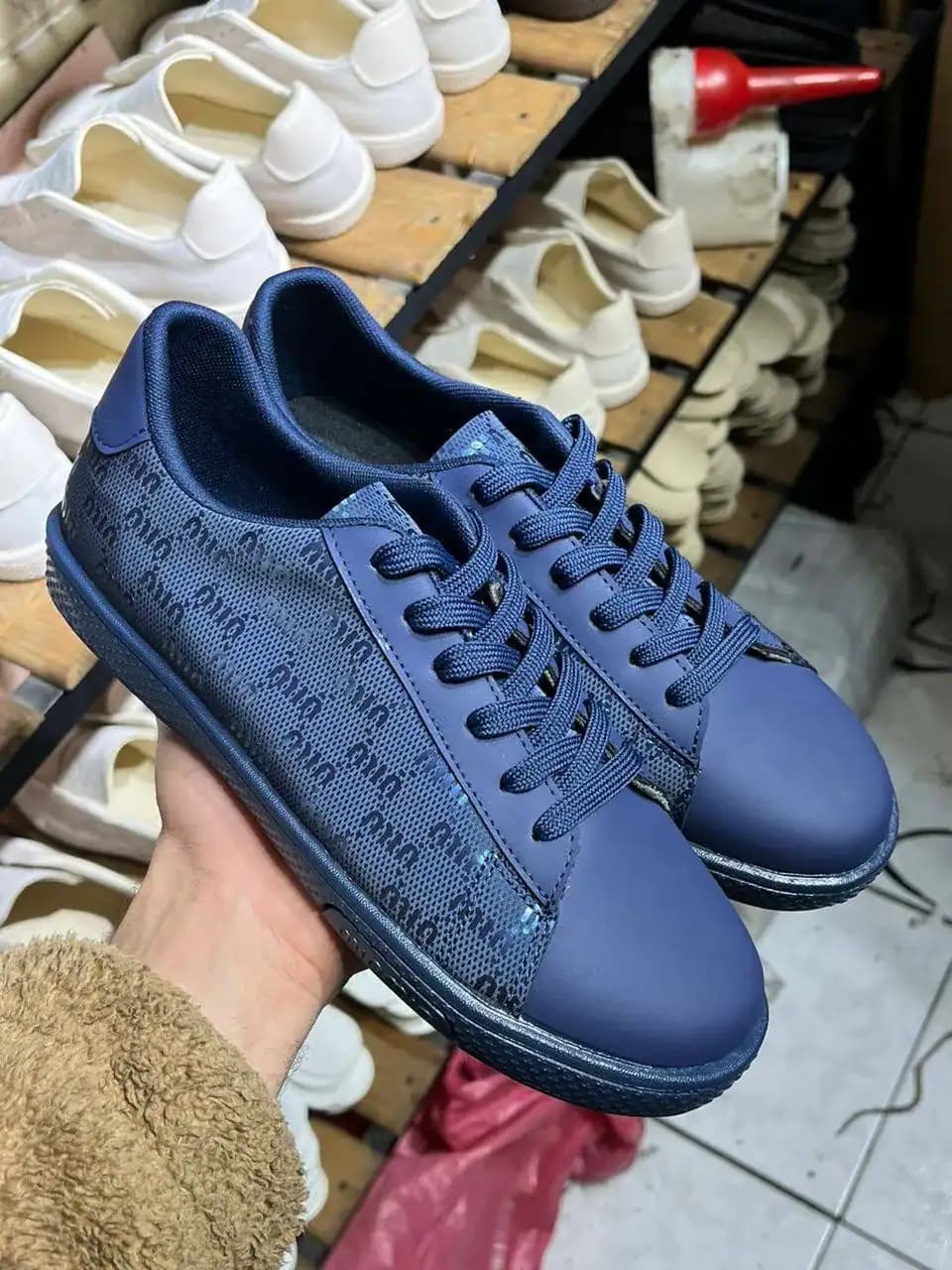 ونس VN-112 MIU MIU — تصویر ۴