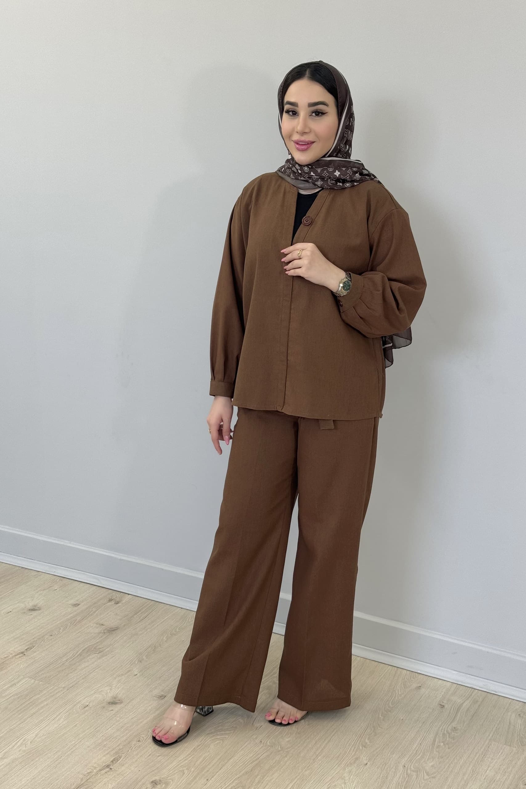 شومیز و شلوار ست لینن مدل تک دکمه — تصویر ۶