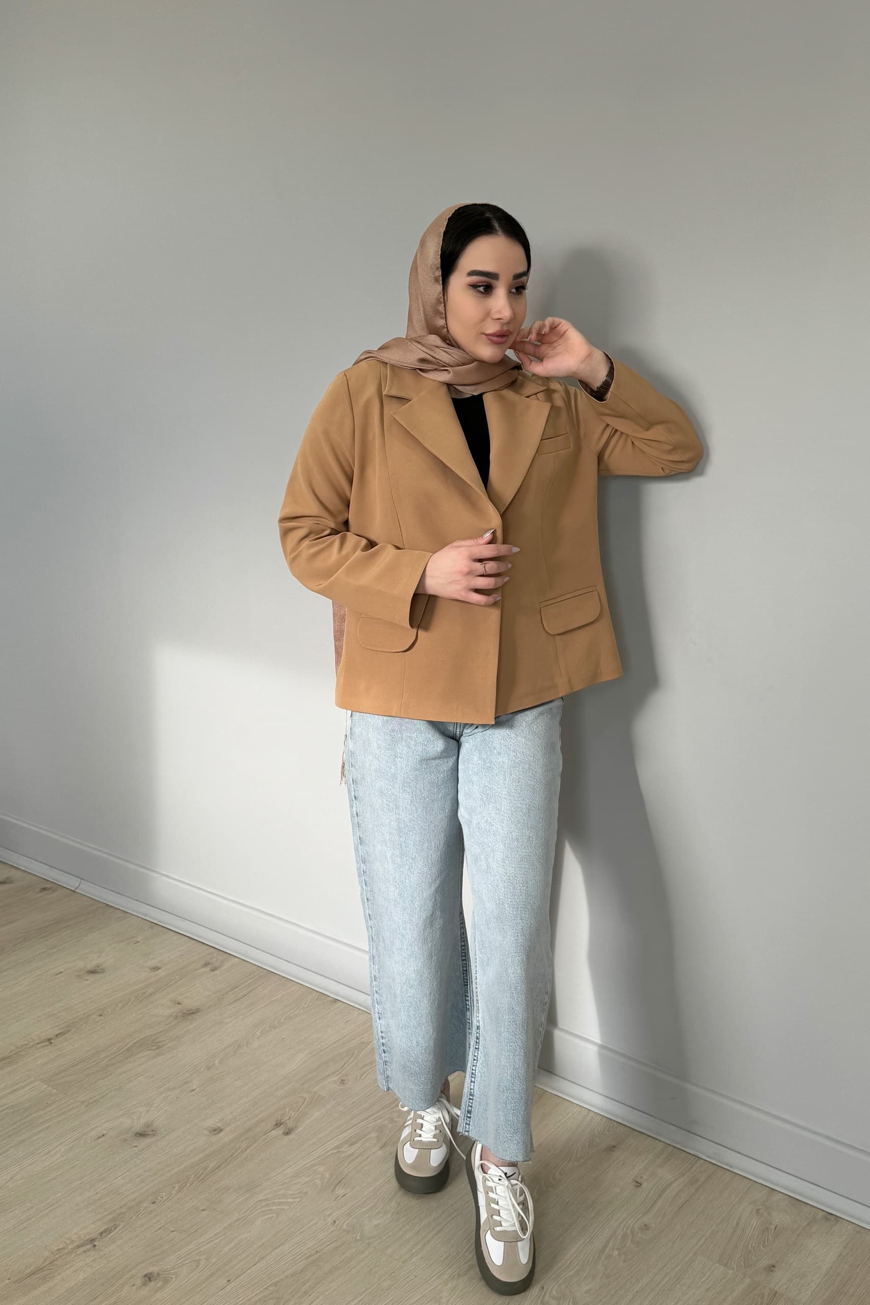 کراپ کت مازراتی — تصویر ۵