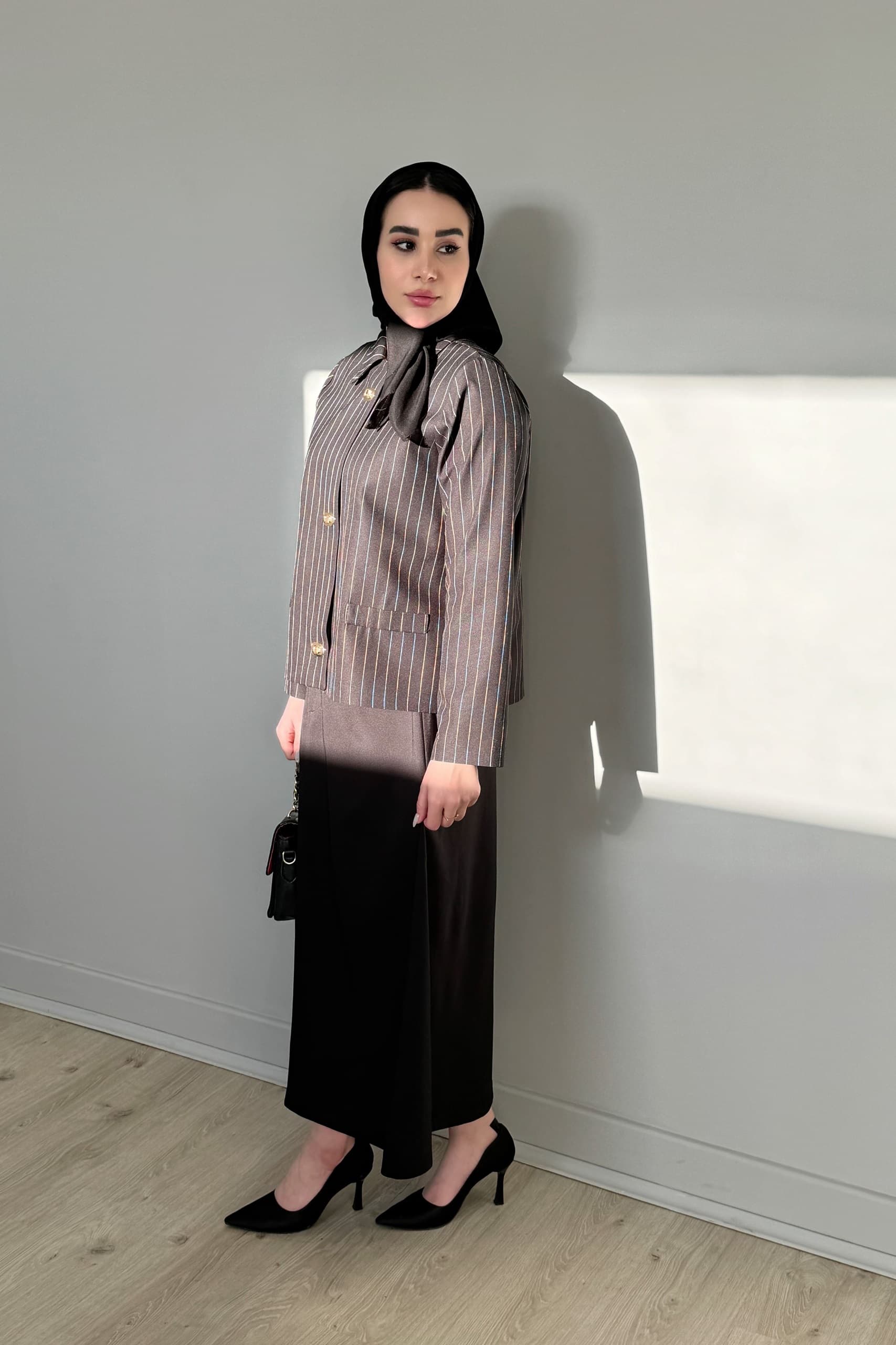 کت و دامن دیپلمات — تصویر ۵