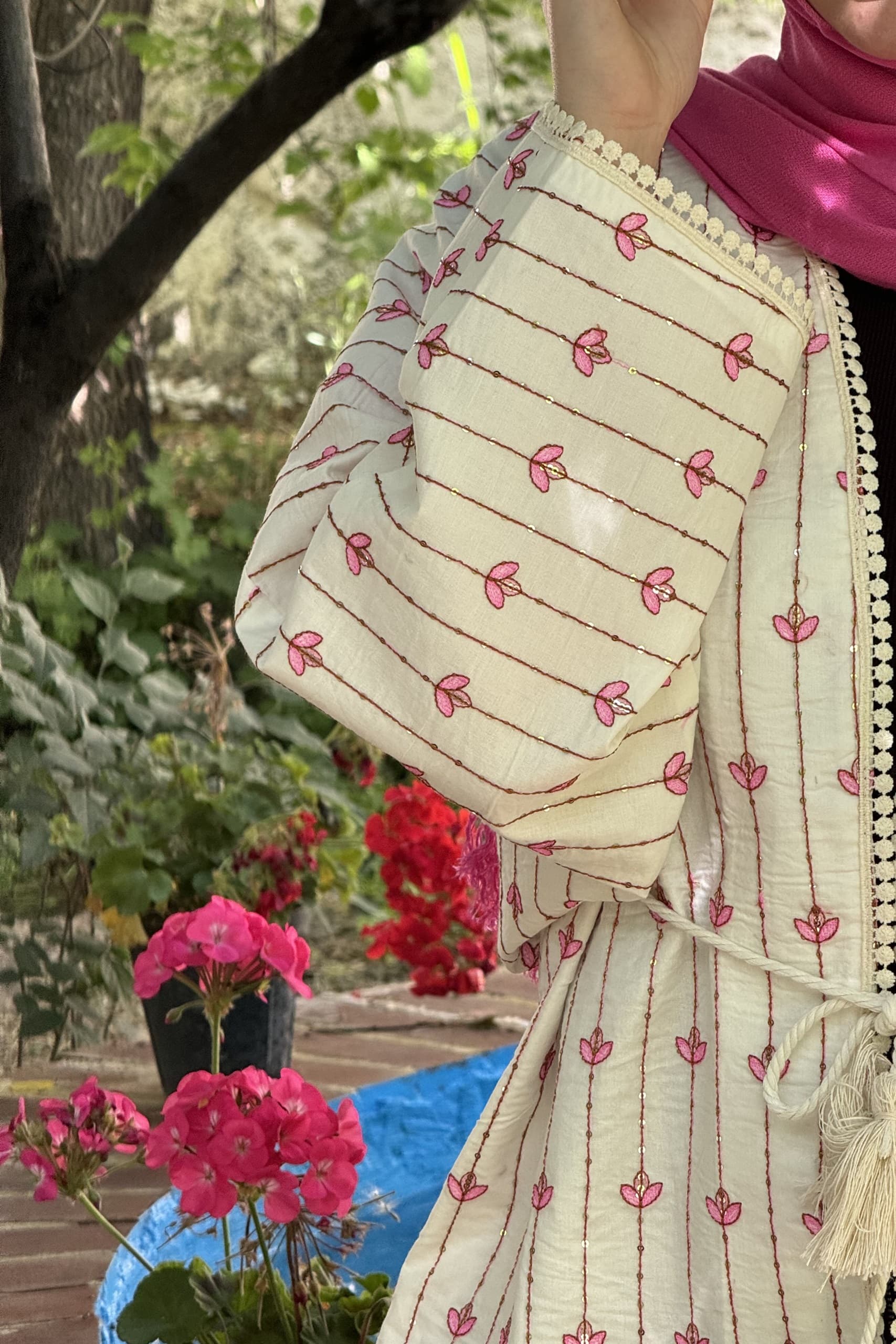 کت سوزندوزی — تصویر ۵