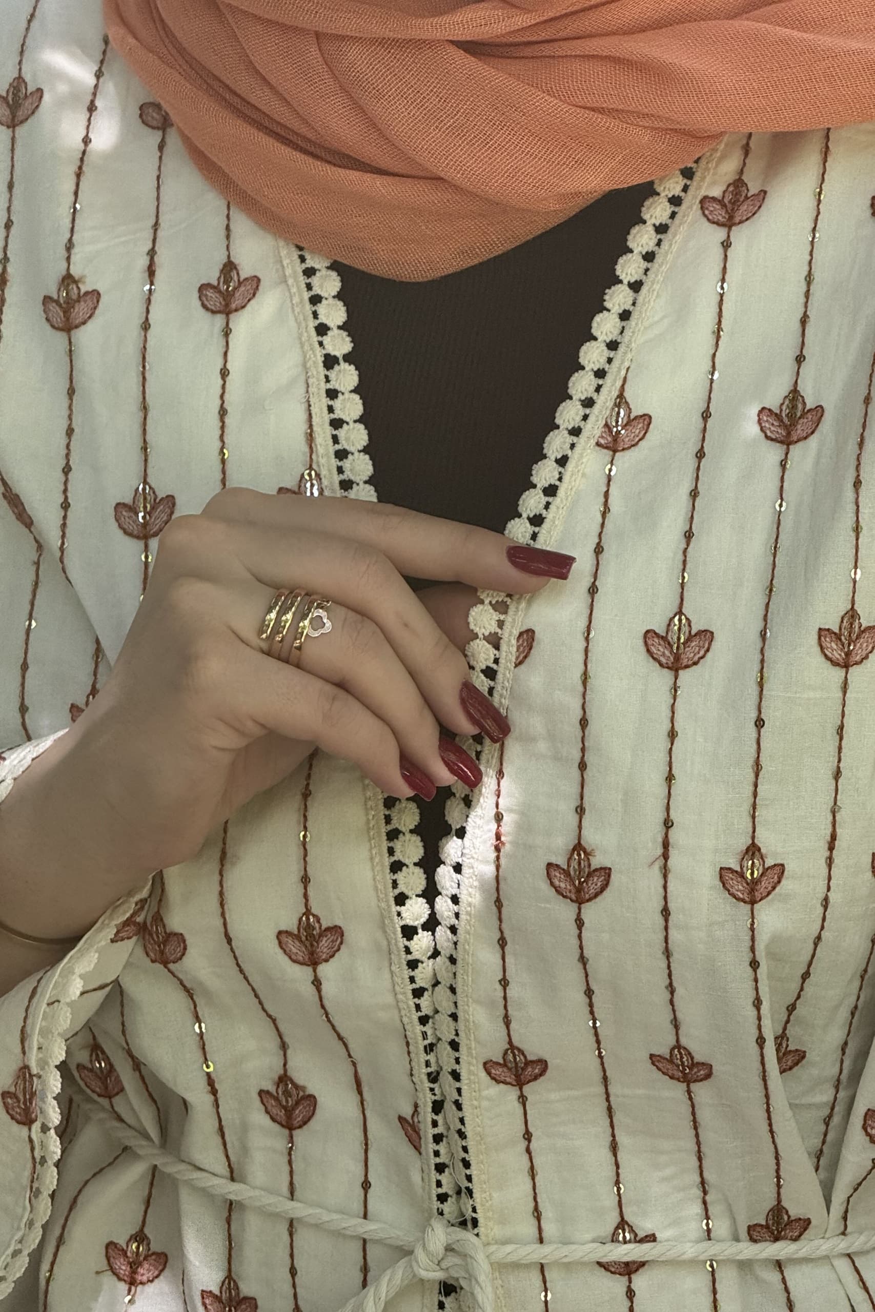 کت سوزندوزی — تصویر ۳