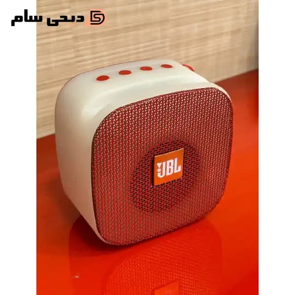 اسپیکر بلوتوثی قابل حمل مدل HP-06 — تصویر ۴
