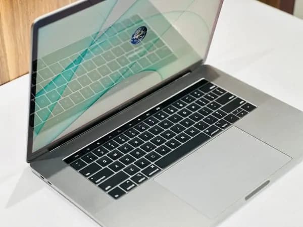مک بوک پرو اپل APPLE MACBOOK PRO 2019 A2141 | i7 9750 H | 16GB DDR4 | 512GB SSD | 4GB AMD RADEON PRO 5500M | 16 4K — تصویر ۵
