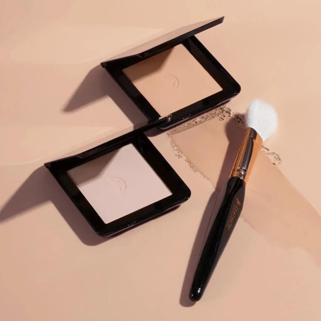 پنکک فیکس ‌کننده و مات ‌کننده کارکتر SSP مدل سوپر ستینگ | Character Super Setting Press Powder — تصویر ۳
