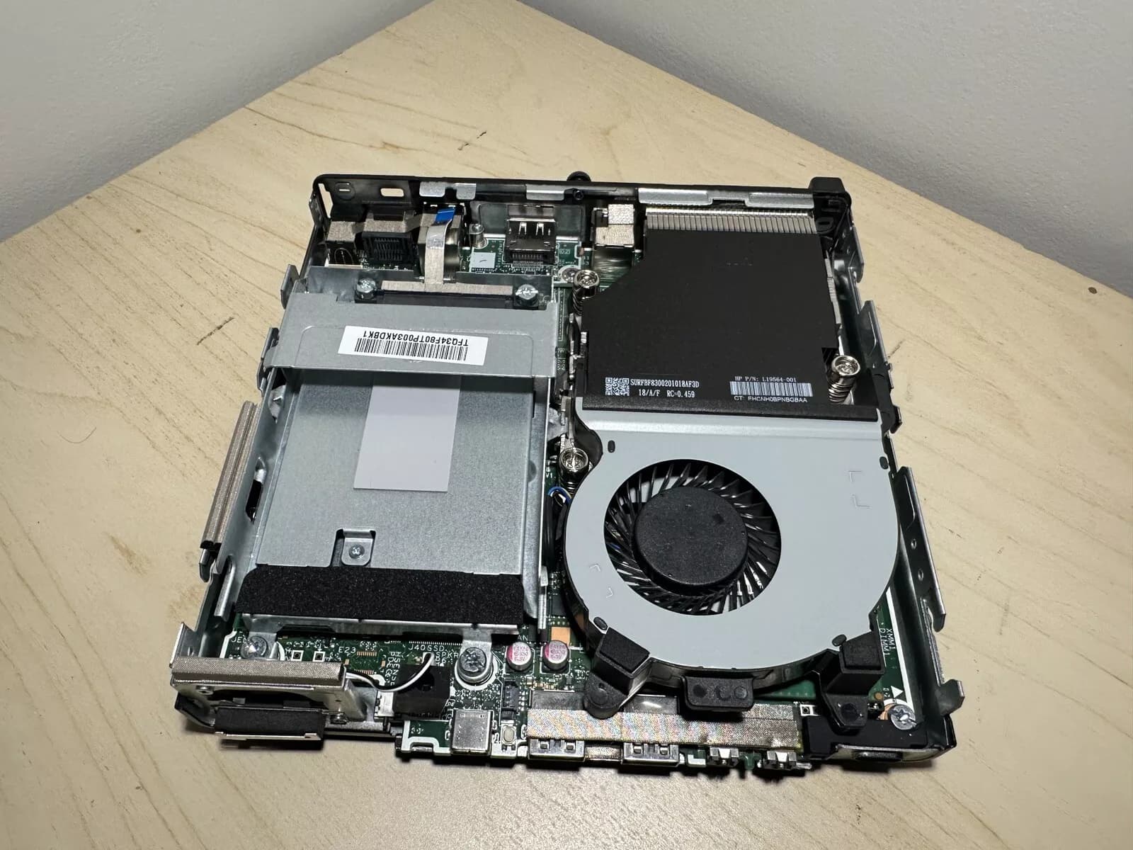 مینی کیس اچ پی استوک HP G4 TINY i5 8500 — تصویر ۷