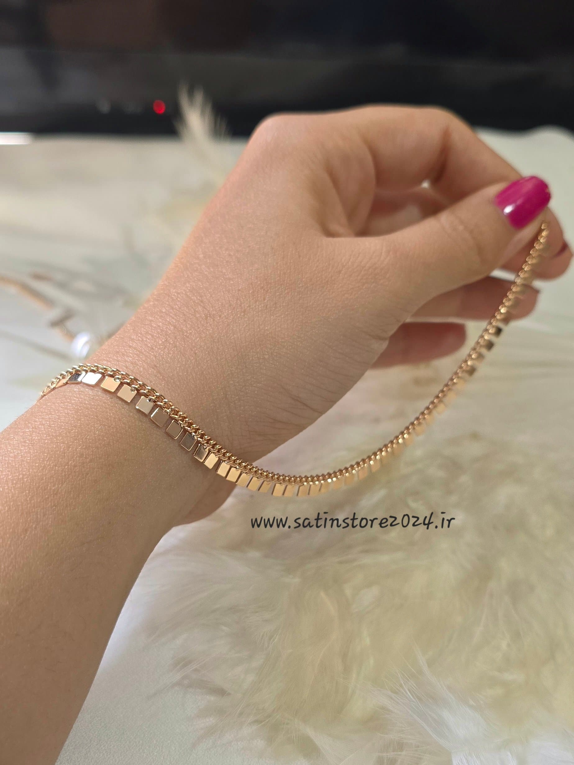پا بند طلایی کارتیر آویز دار رنگ ثابت کد 6034 — تصویر ۴