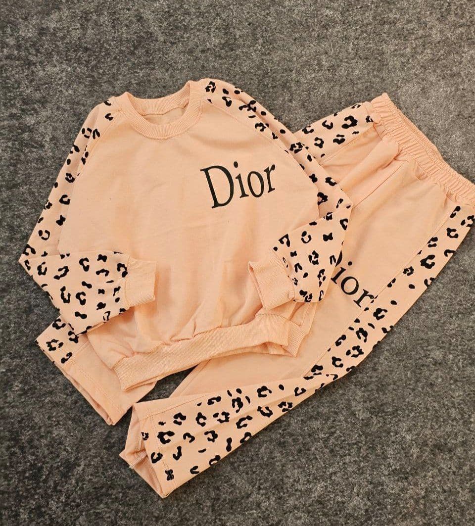 بلوز شلوار Dior م 3 تا 10 سال — تصویر ۷