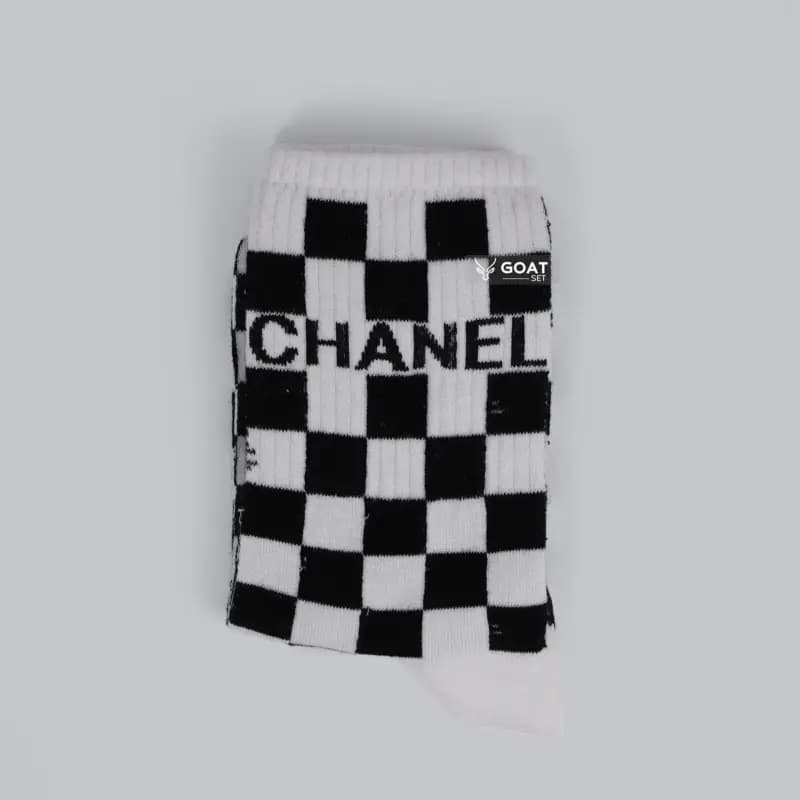 جوراب ساق بلند اسپرت شطرنجی سفید | طرح chanel — تصویر ۴