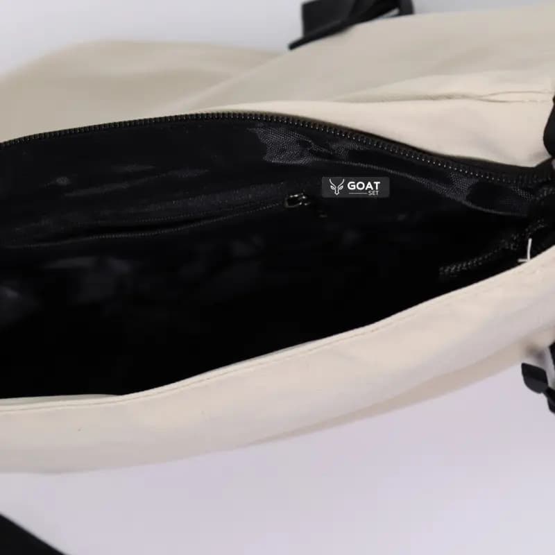 بادی بگ اورجینال nike | رنگ کرم — تصویر ۶