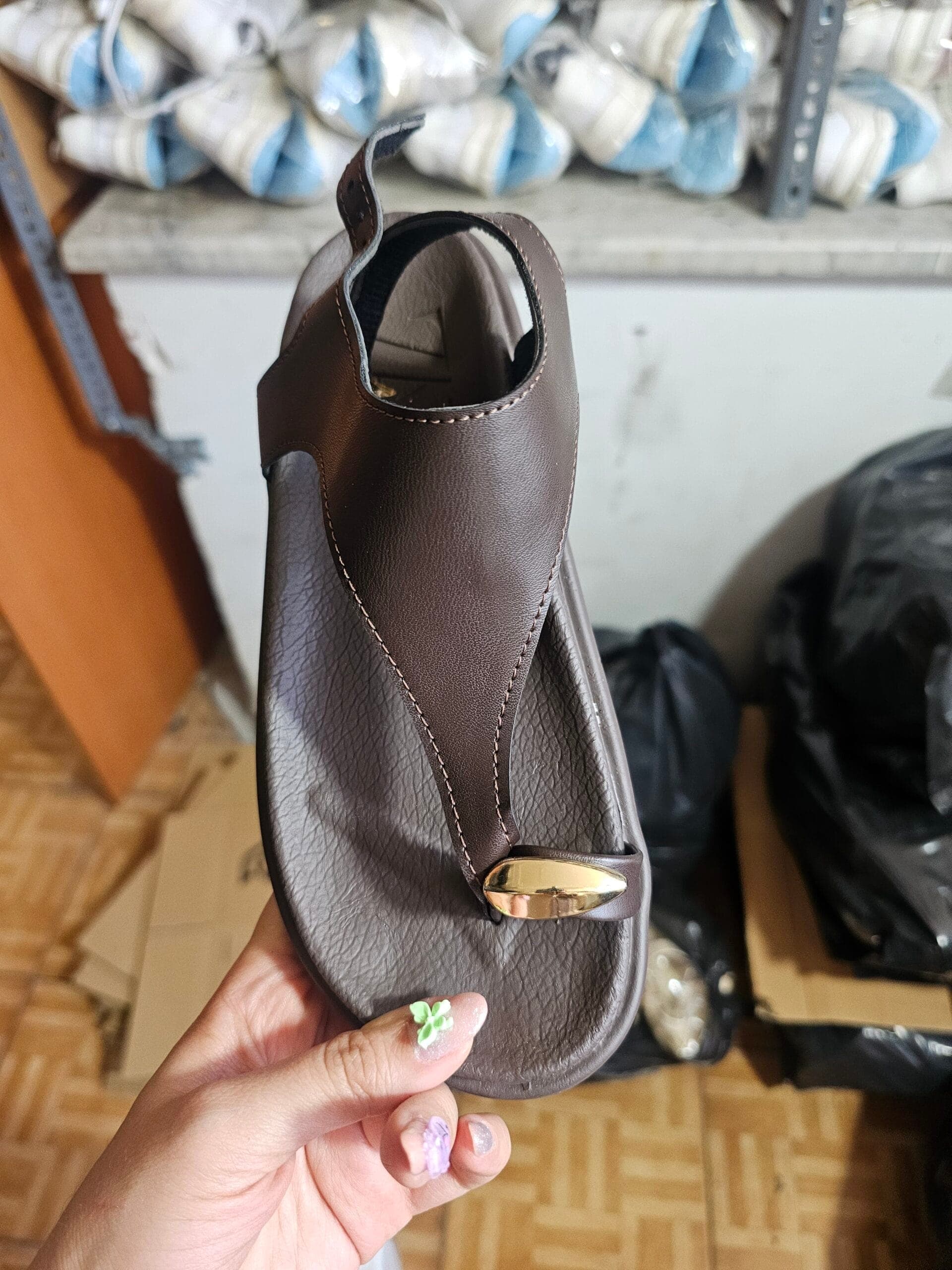 صندل لاانگشتی مصری — تصویر ۵