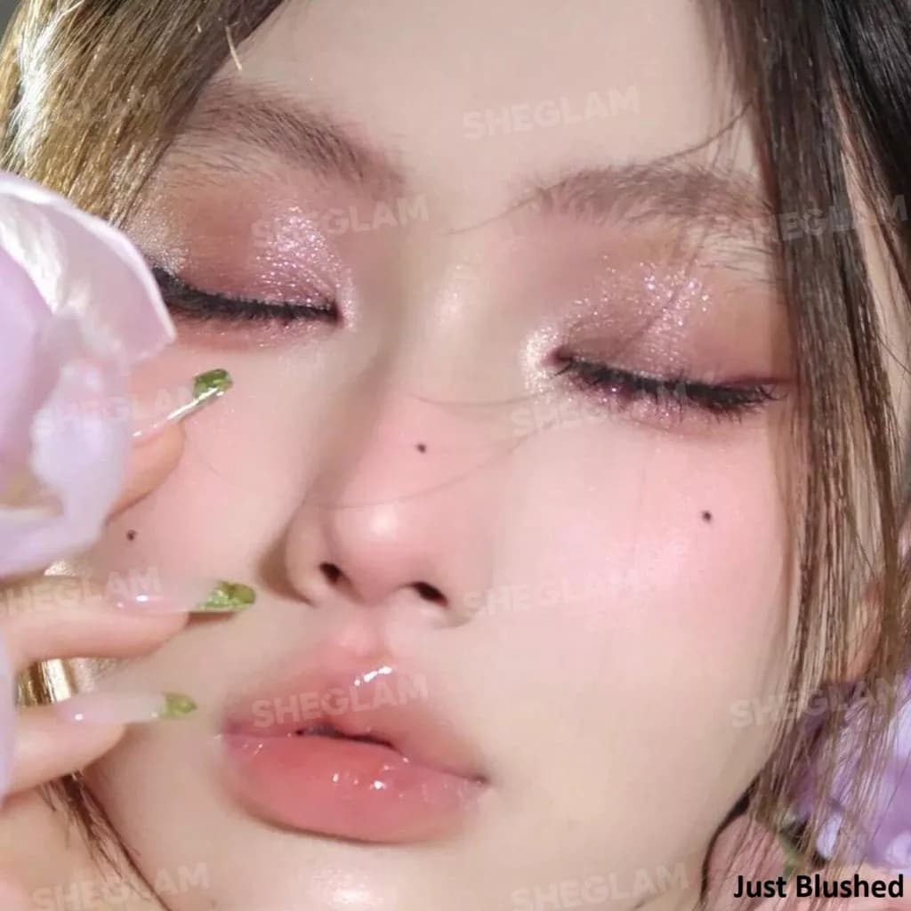 پالت سایه 9 رنگ شیگلم جاست بلاشد | Just Blushed — تصویر ۴