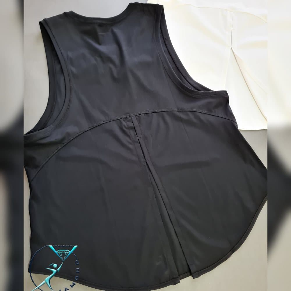 تاپ وارداتی پشت چاکدار کد 100142 — تصویر ۸