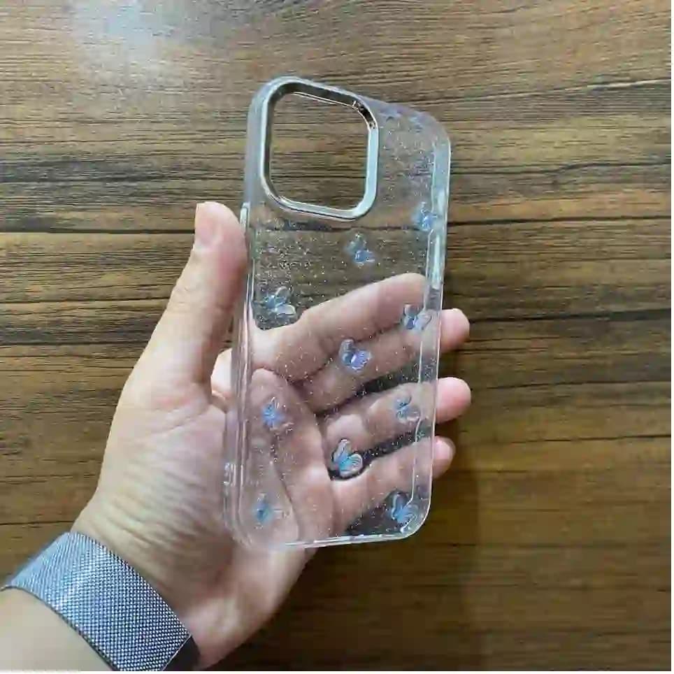 قاب گوشی آیفون 14Promax مدل پروانه برجسته شاین — تصویر ۳