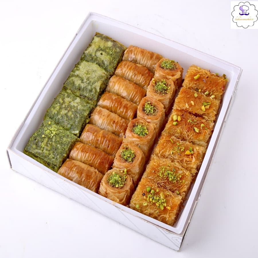 باقلوا مخلوط درشت ونرمال استانبولی