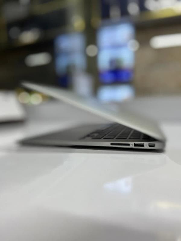 لپ تاپ مک بوک ایر مدل A1466ساخت سال 2015(macbook Air 2015) — تصویر ۲