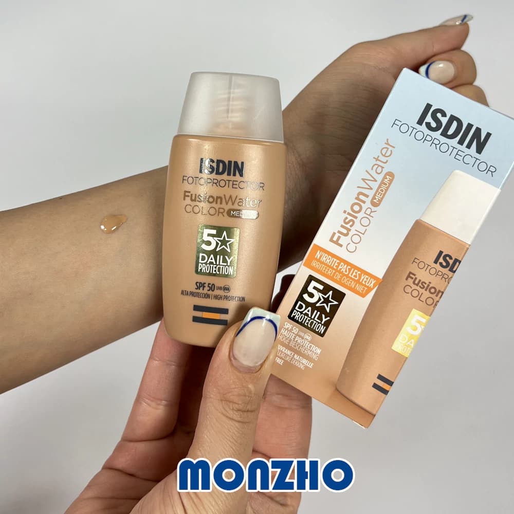 ضد آفتاب رنگی فیوژن واتر ایزدین SPF+50 رنگ مدیوم مناسب پوست چرب 50 میل — تصویر ۴
