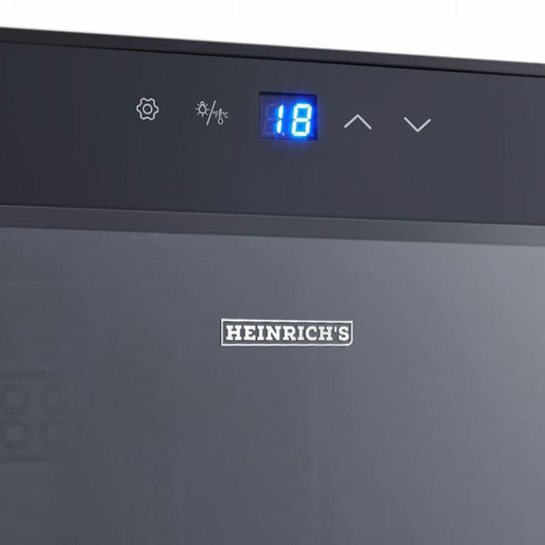 یخچال شوکیس 3 فوت هنریچ مدل HFK-3220 — تصویر ۲