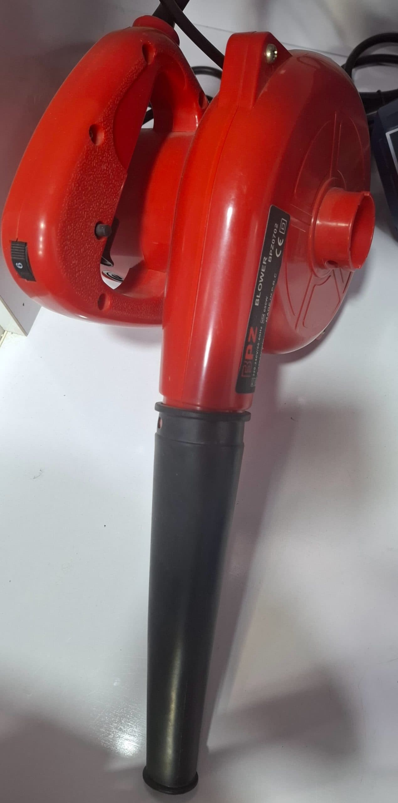 بلوور دیمر دار 650 وات مدل 0702BPZ — تصویر ۲